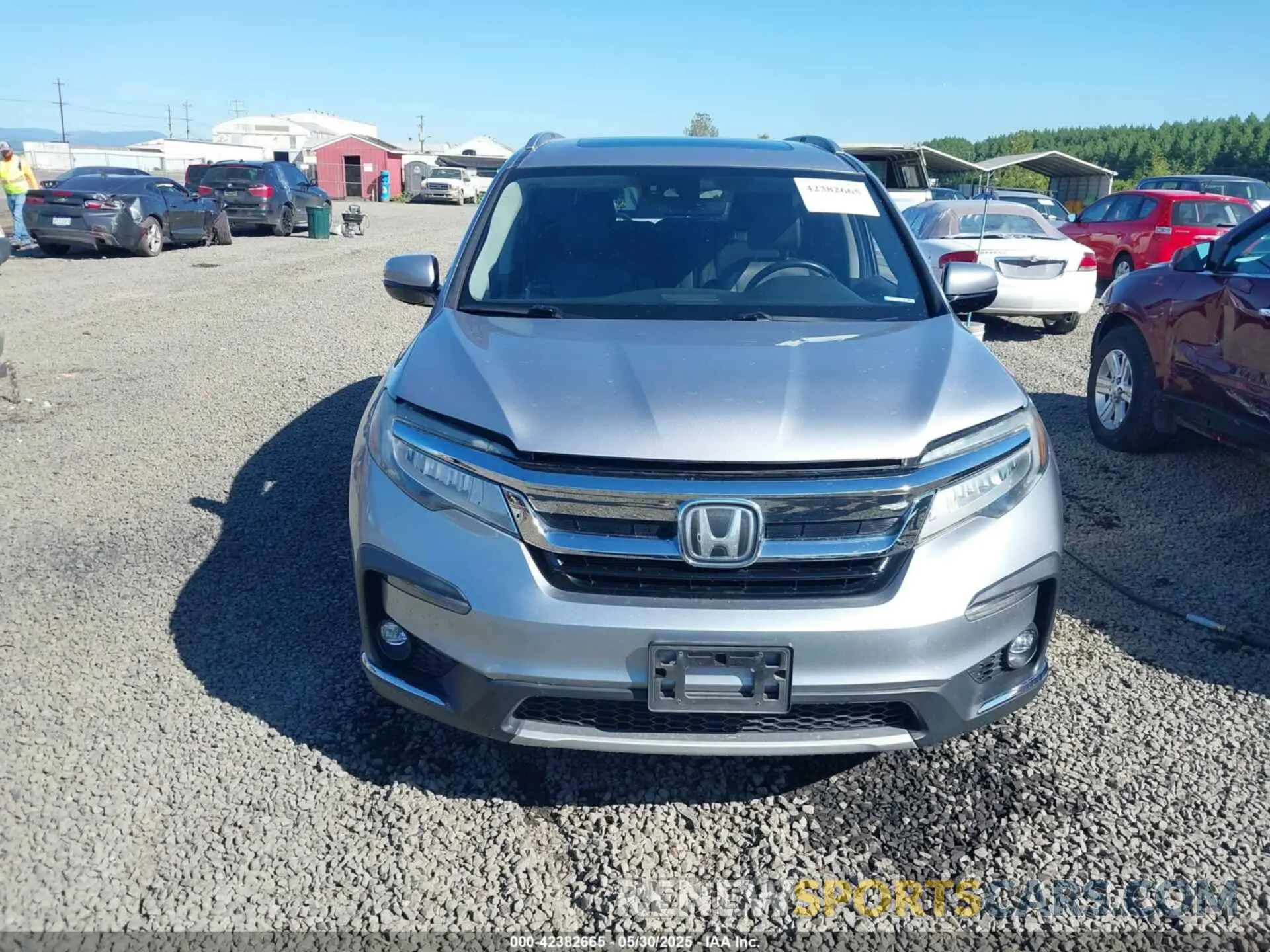 12 Photograph of a damaged car 5FNYF6H06KB002686 HONDA PILOT 2019
