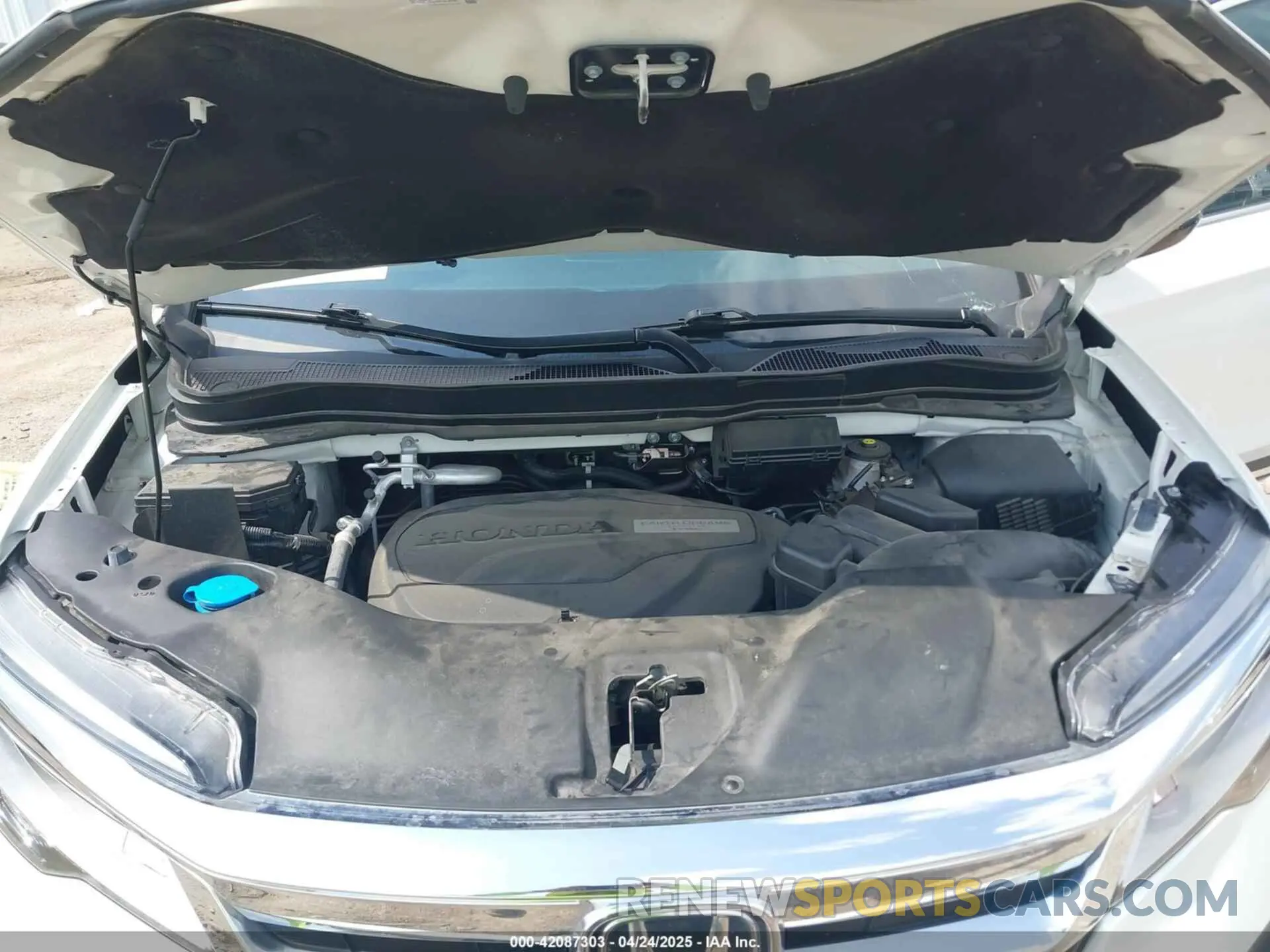 10 Photograph of a damaged car 5FNYF6H06KB026714 HONDA PILOT 2019