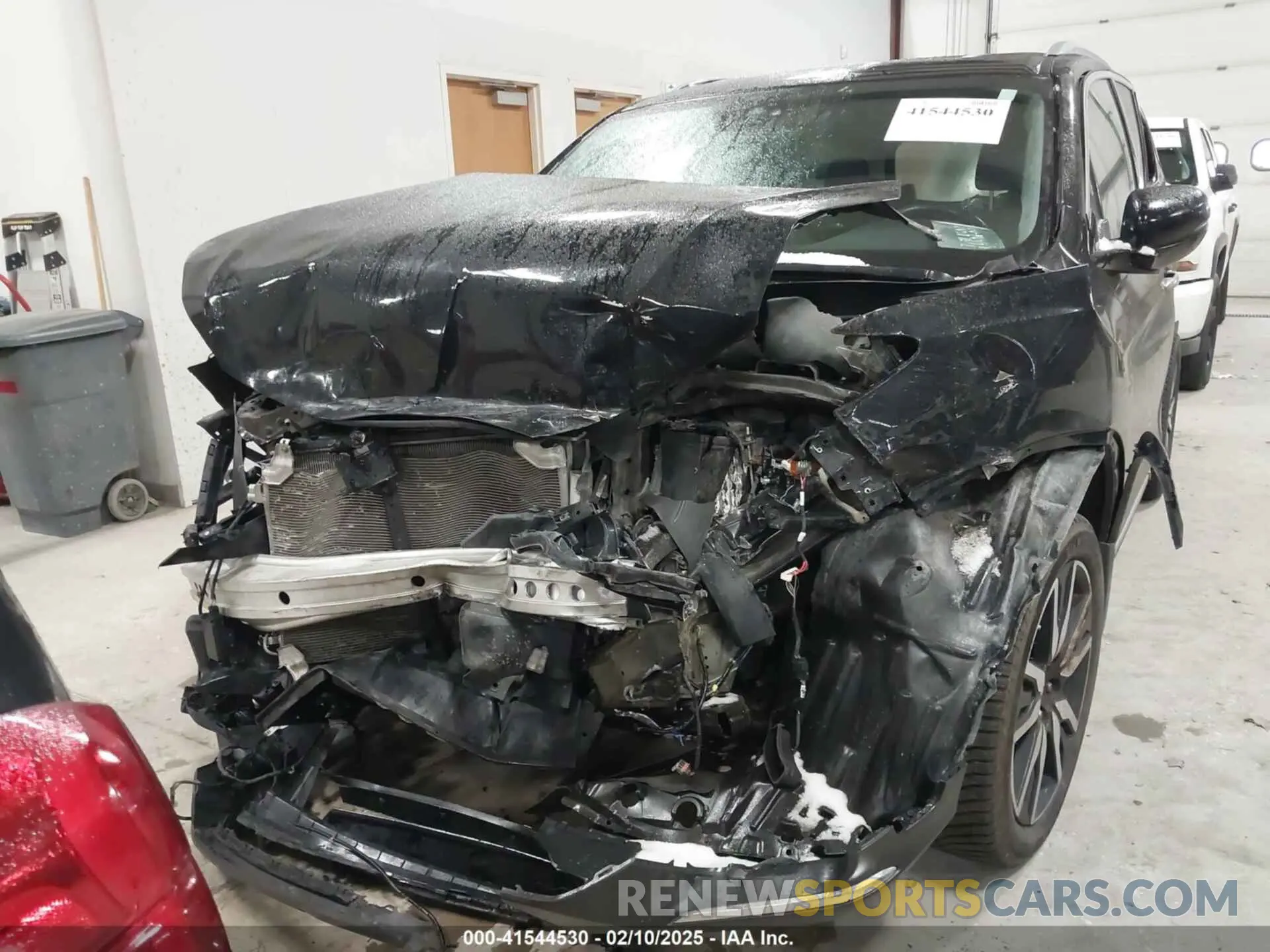 16 Photograph of a damaged car 5FNYF6H06KB040418 HONDA PILOT 2019