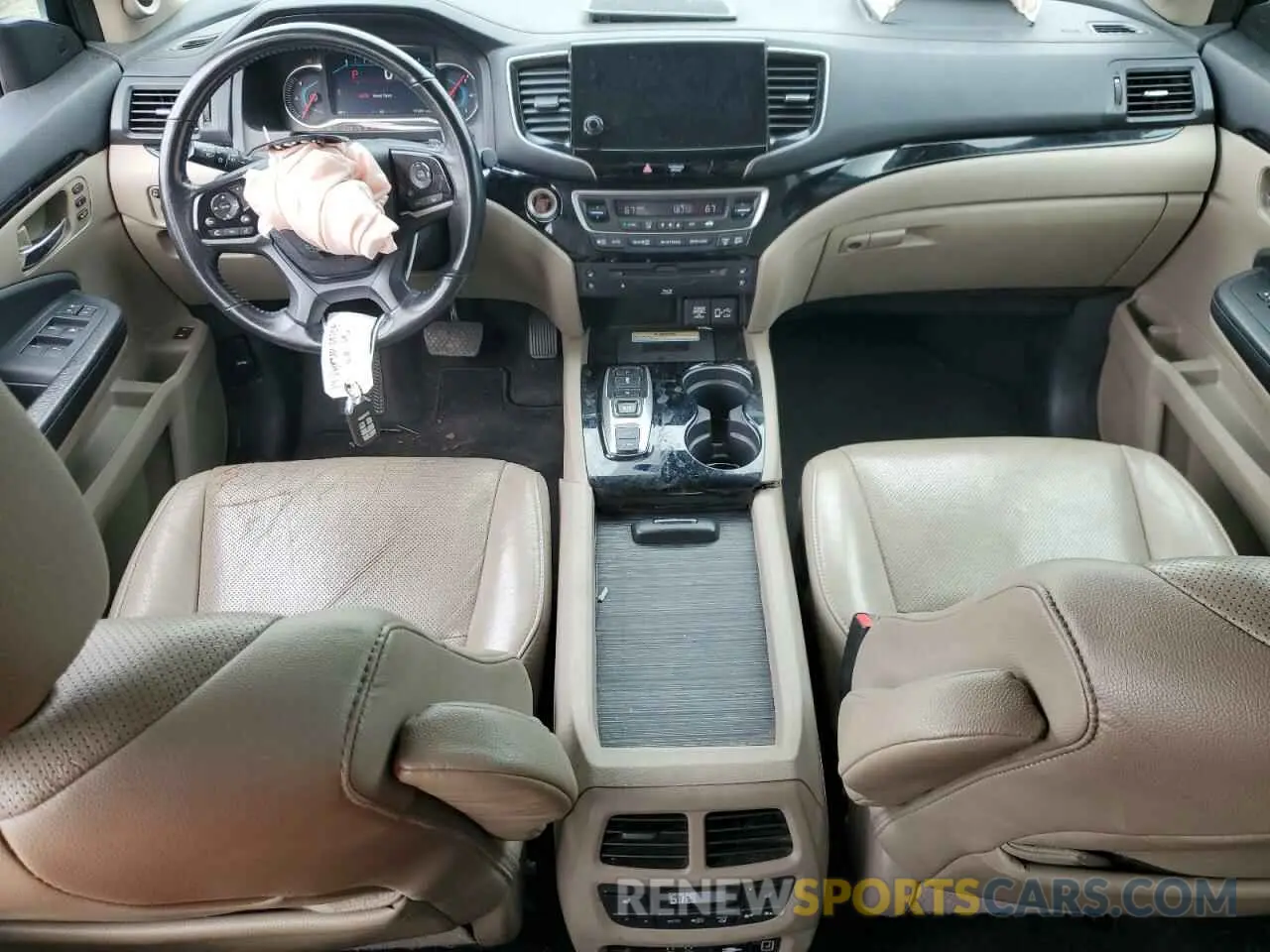 8 Photograph of a damaged car 5FNYF6H07KB001286 HONDA PILOT 2019