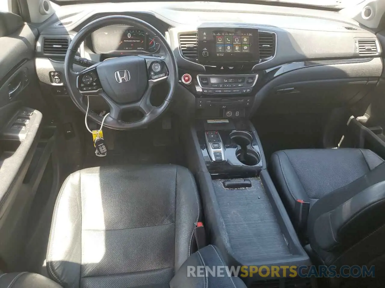 8 Photograph of a damaged car 5FNYF6H07KB071046 HONDA PILOT 2019