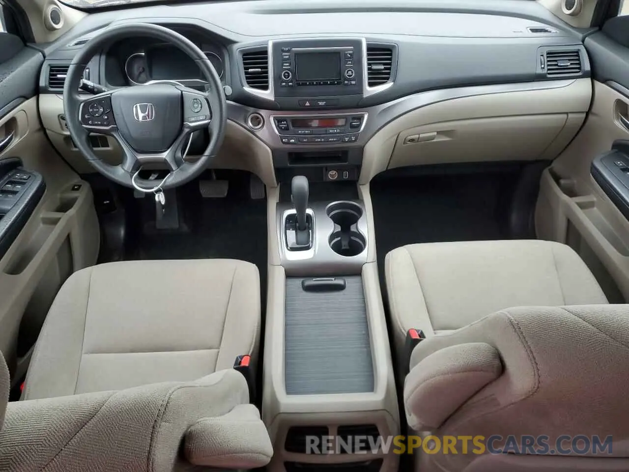 8 Photograph of a damaged car 5FNYF6H12KB075823 HONDA PILOT 2019