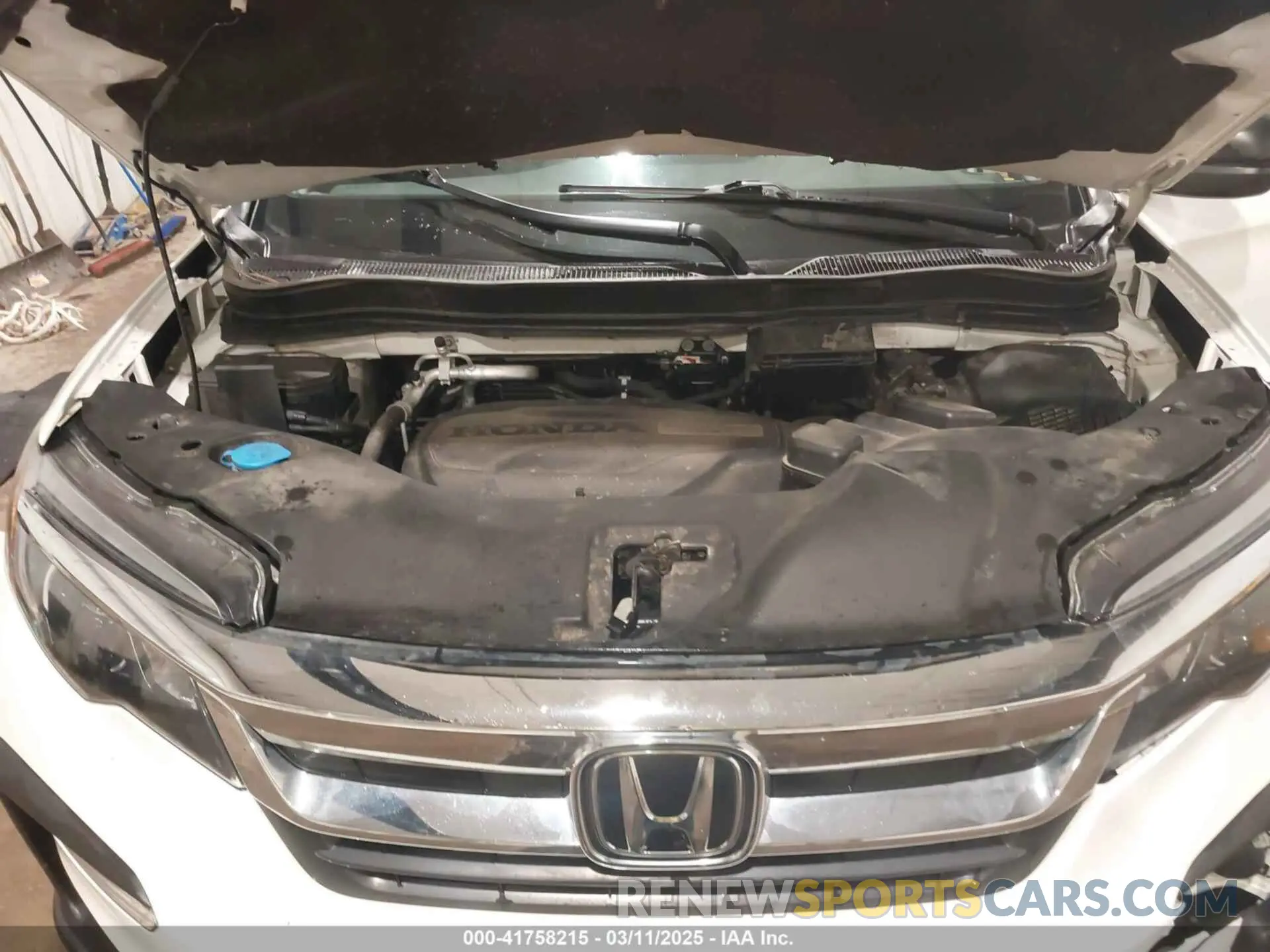 10 Photograph of a damaged car 5FNYF6H13KB086295 HONDA PILOT 2019