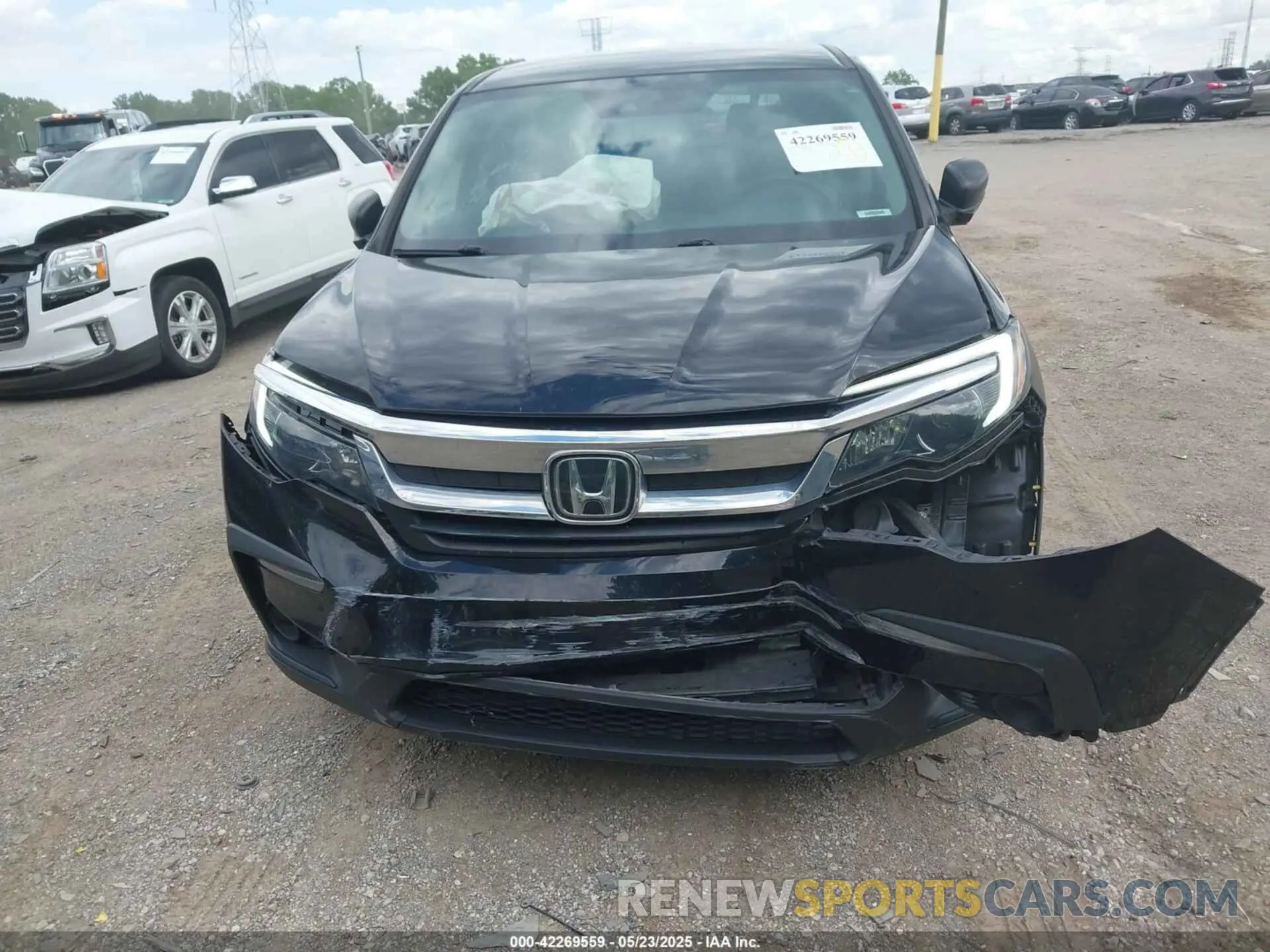 6 Photograph of a damaged car 5FNYF6H14KB031998 HONDA PILOT 2019