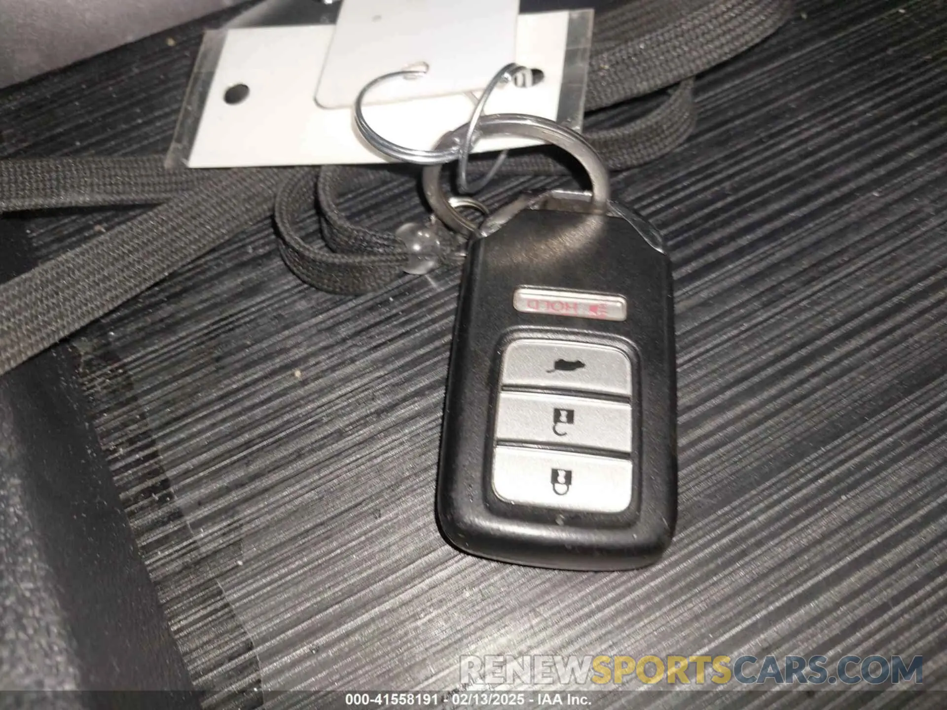 11 Photograph of a damaged car 5FNYF6H14KB080490 HONDA PILOT 2019