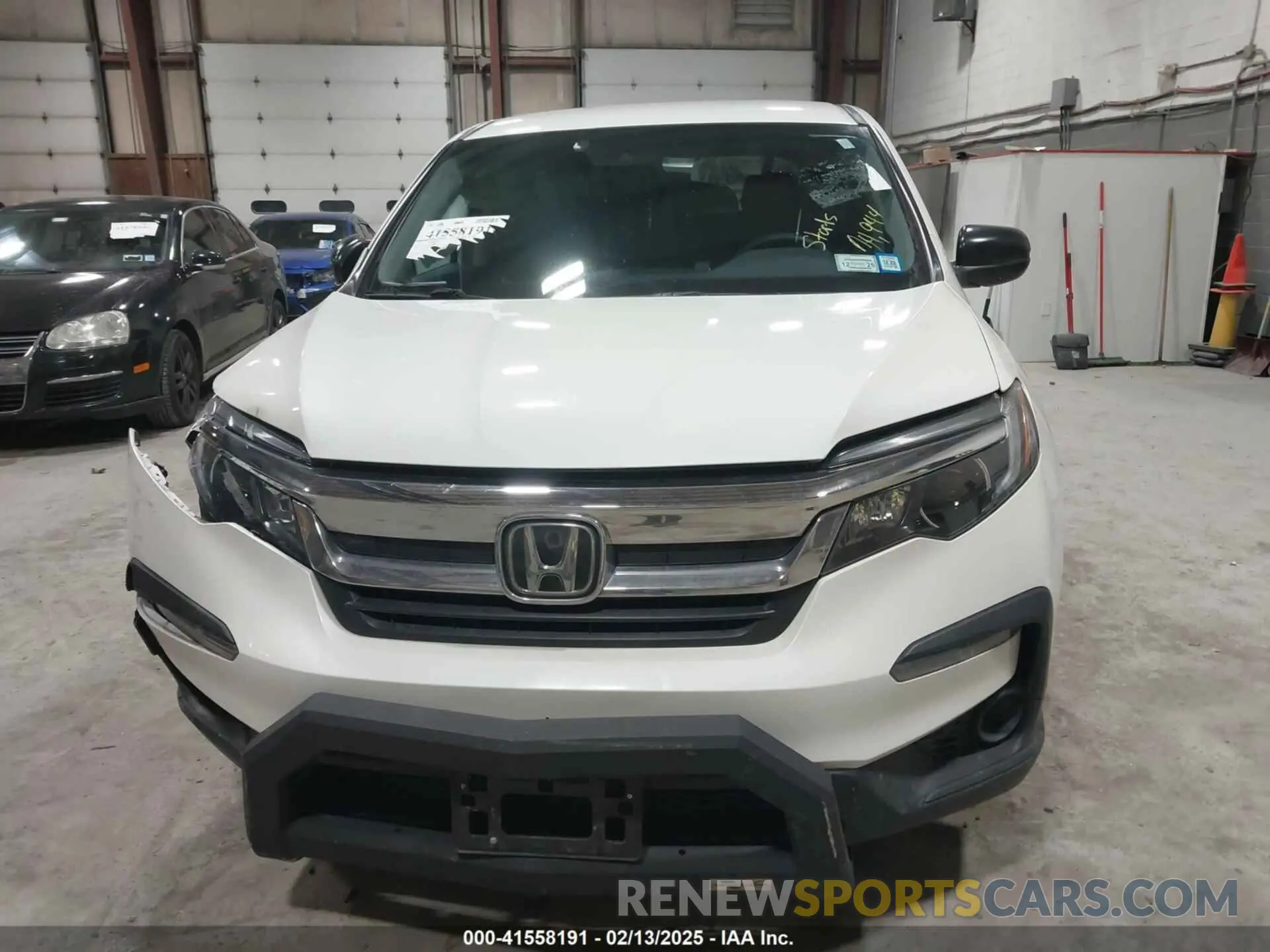 12 Photograph of a damaged car 5FNYF6H14KB080490 HONDA PILOT 2019