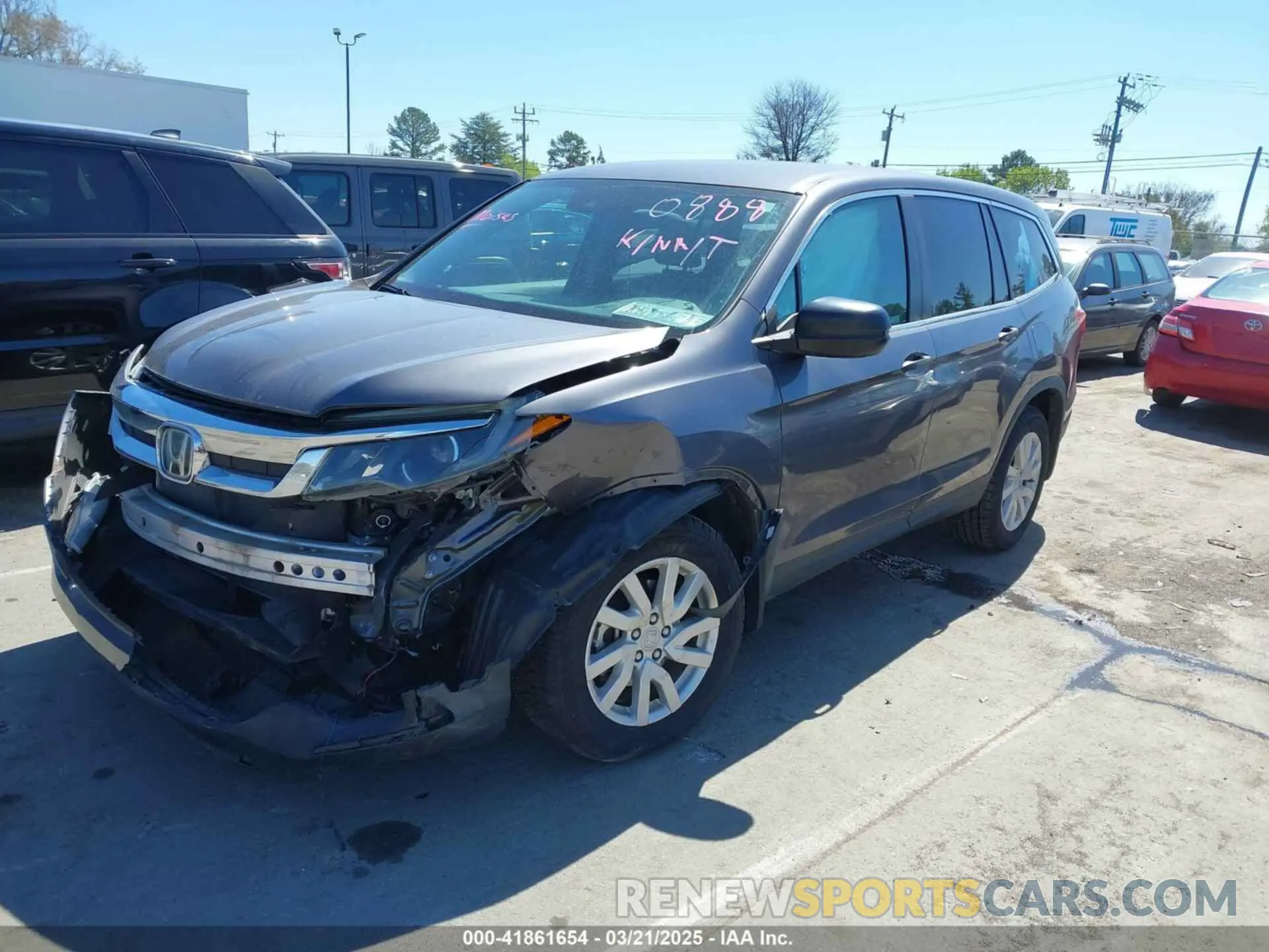 2 Photograph of a damaged car 5FNYF6H15KB070888 HONDA PILOT 2019