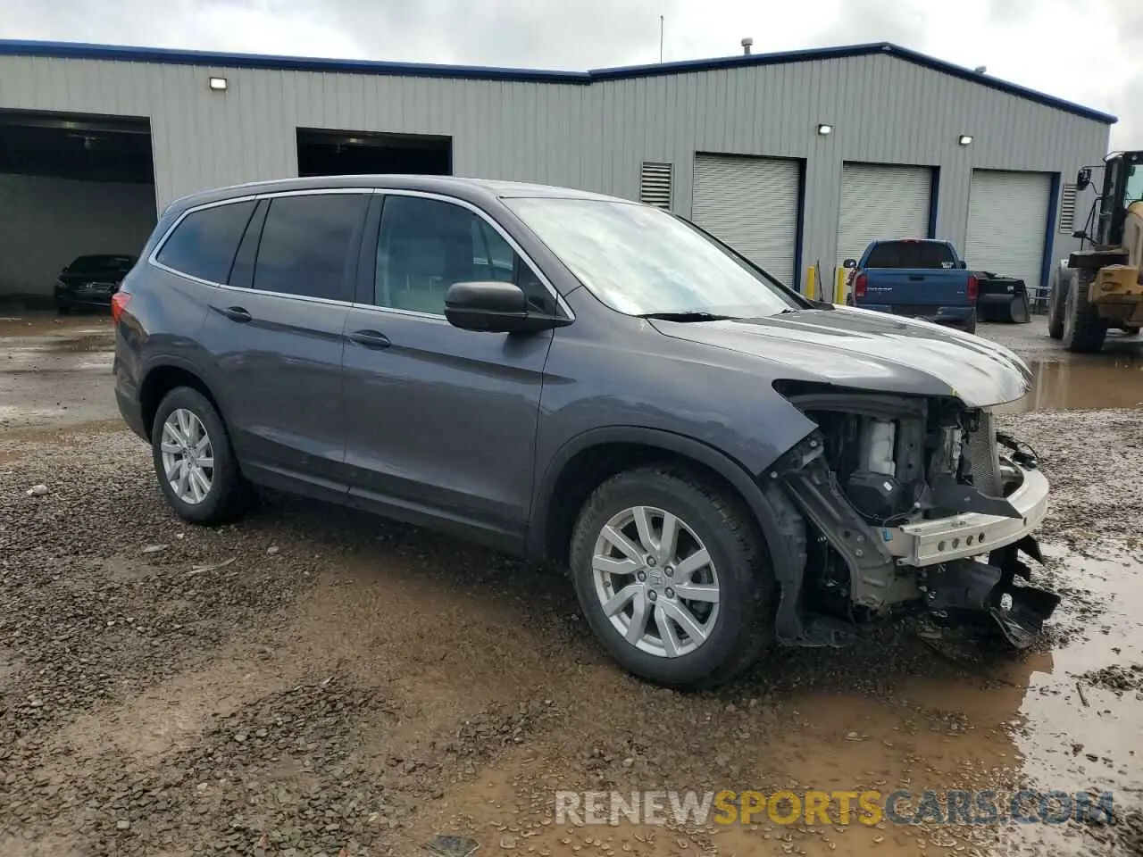 4 Photograph of a damaged car 5FNYF6H17KB021899 HONDA PILOT 2019