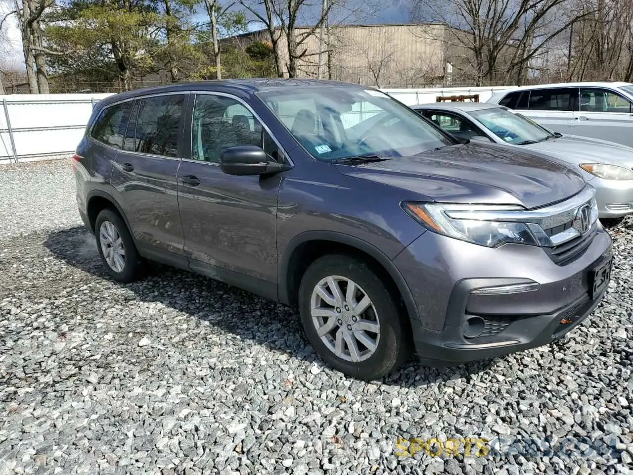 4 Photograph of a damaged car 5FNYF6H17KB070729 HONDA PILOT 2019