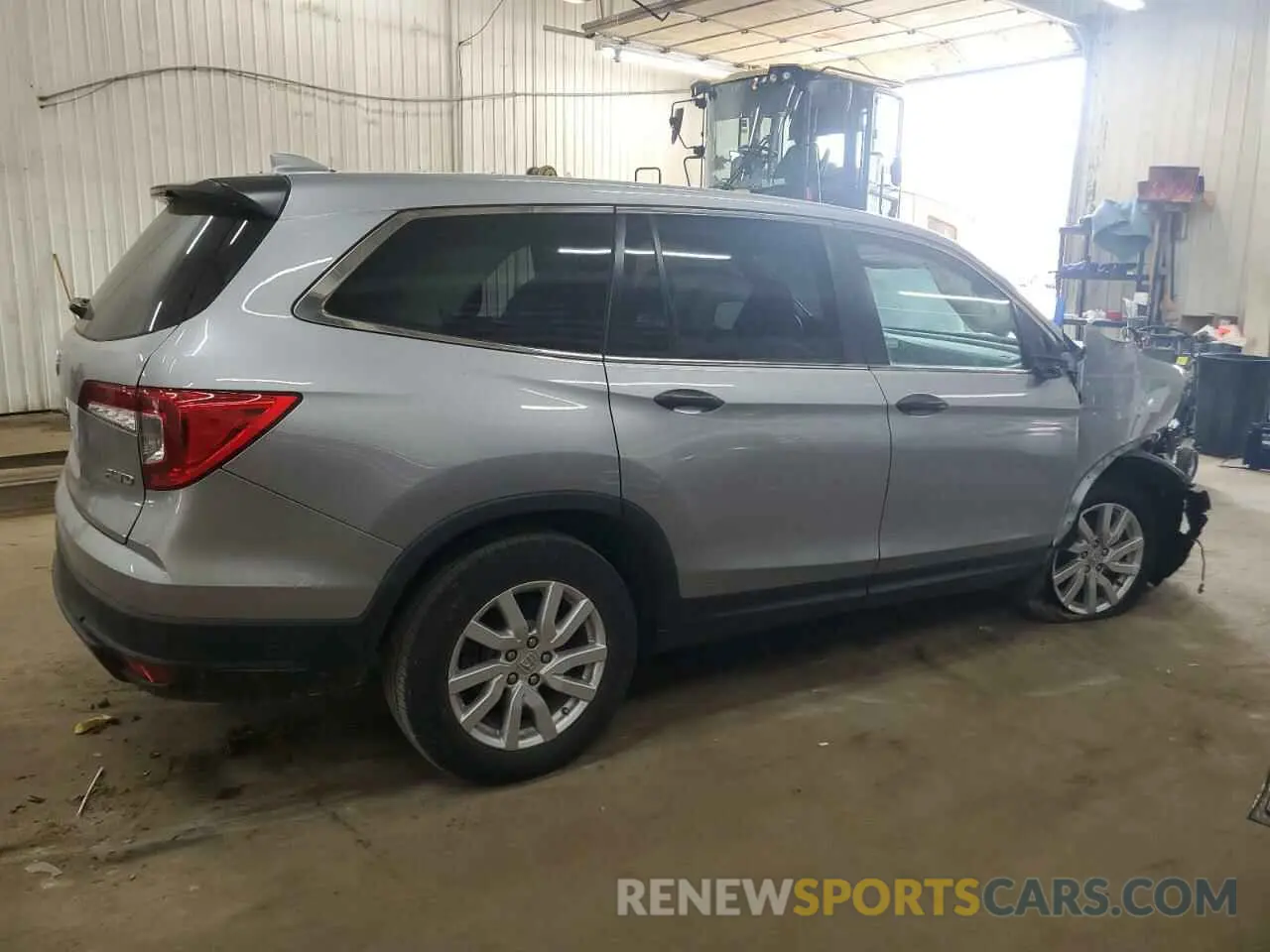 3 Photograph of a damaged car 5FNYF6H18KB026562 HONDA PILOT 2019
