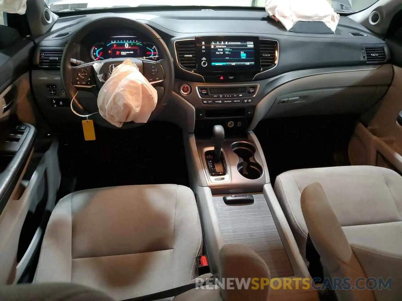 8 Photograph of a damaged car 5FNYF6H32KB063494 HONDA PILOT 2019