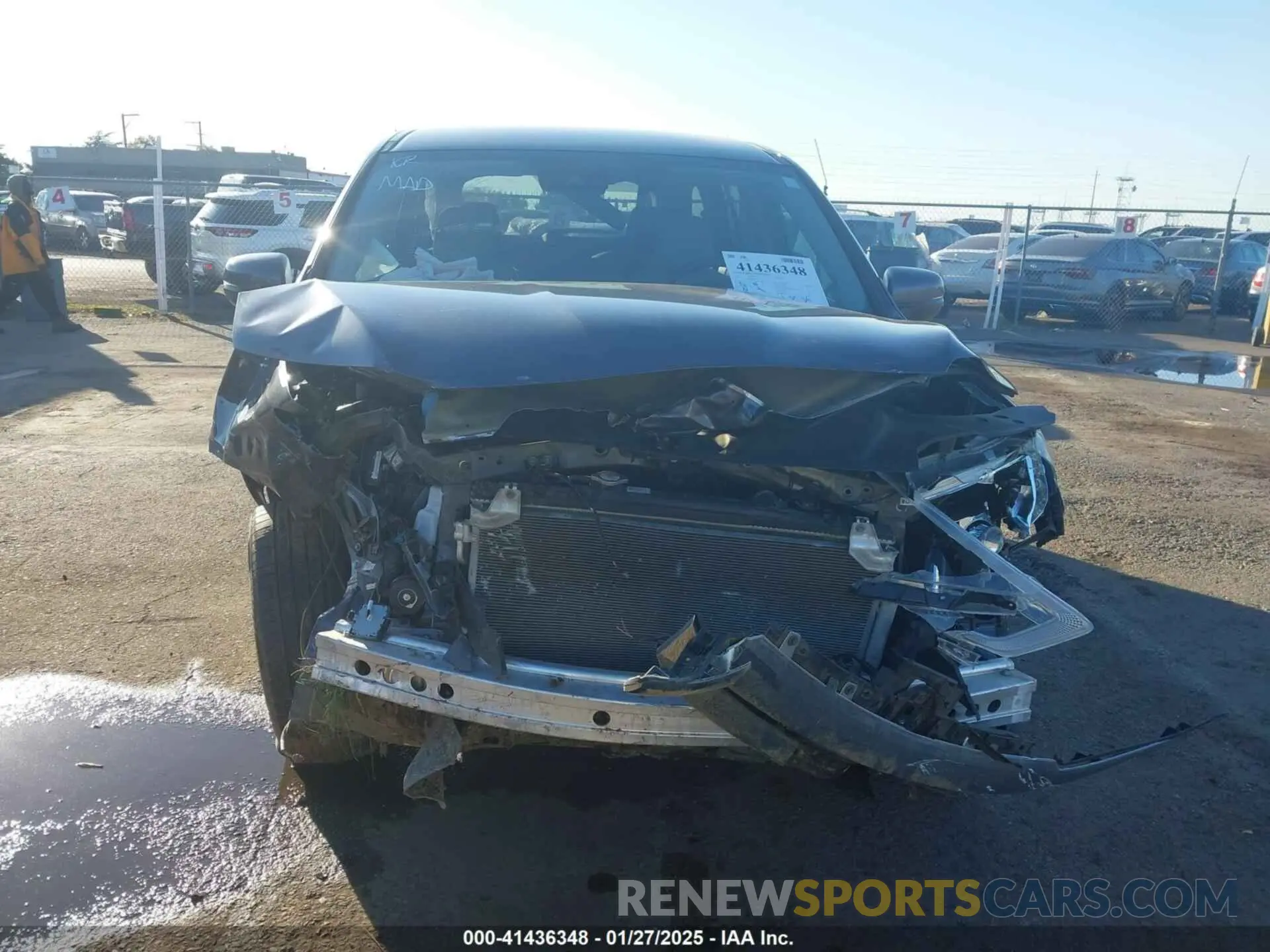 12 Photograph of a damaged car 5FNYF6H34KB031257 HONDA PILOT 2019