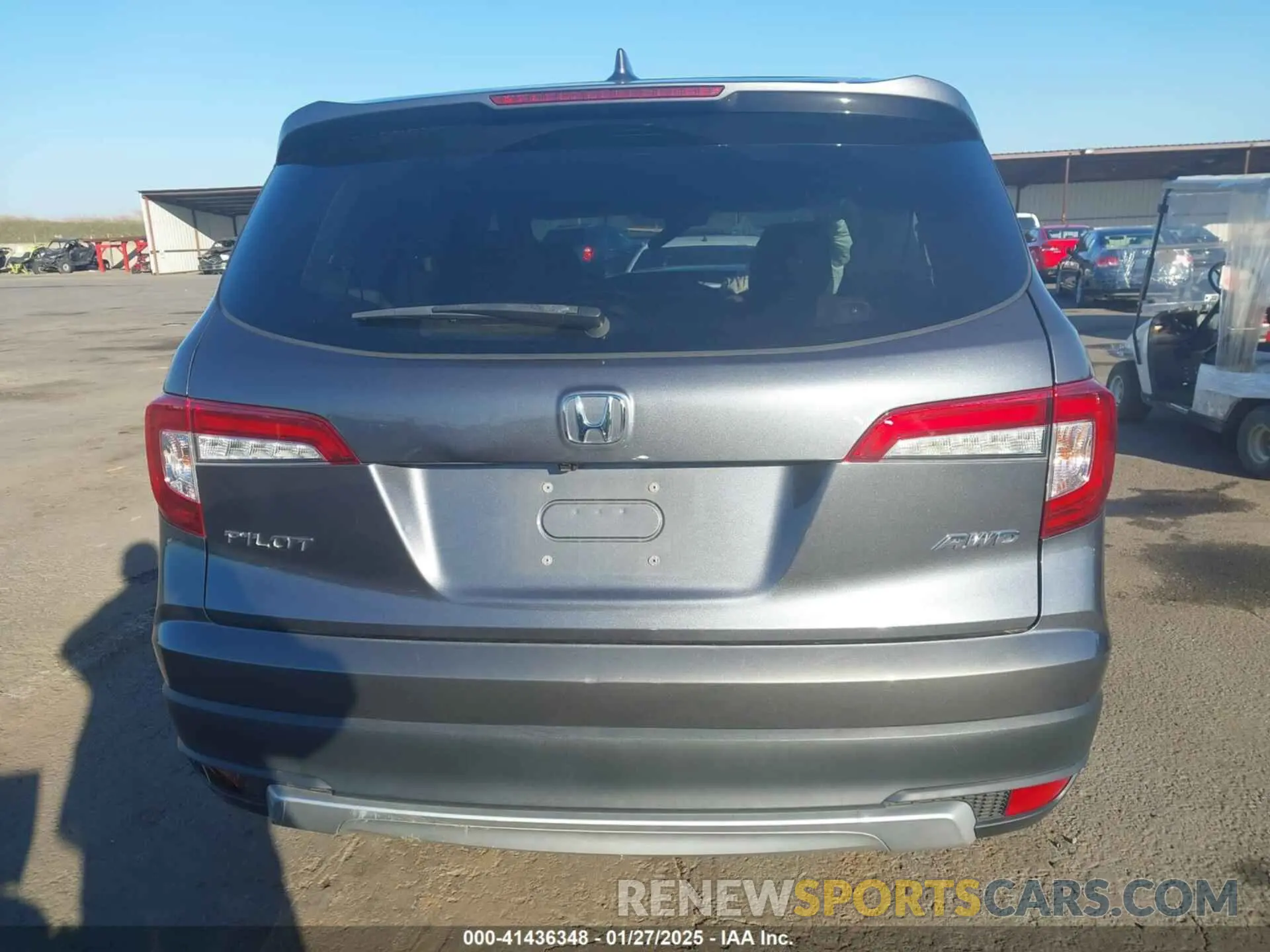 16 Photograph of a damaged car 5FNYF6H34KB031257 HONDA PILOT 2019