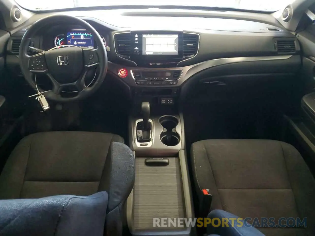 8 Photograph of a damaged car 5FNYF6H37KB065015 HONDA PILOT 2019
