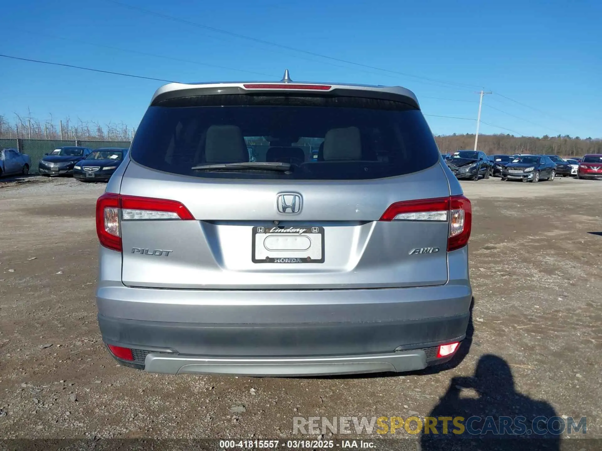 16 Photograph of a damaged car 5FNYF6H37KB100751 HONDA PILOT 2019