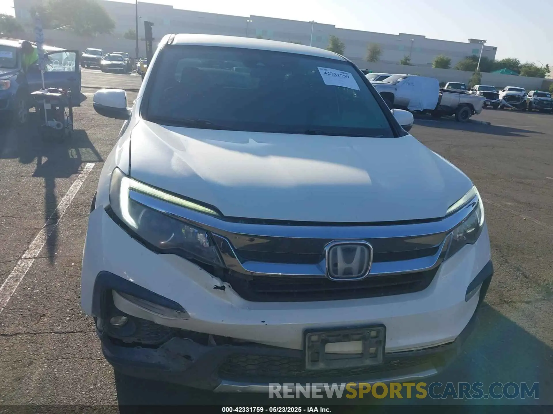 12 Photograph of a damaged car 5FNYF6H39KB036213 HONDA PILOT 2019