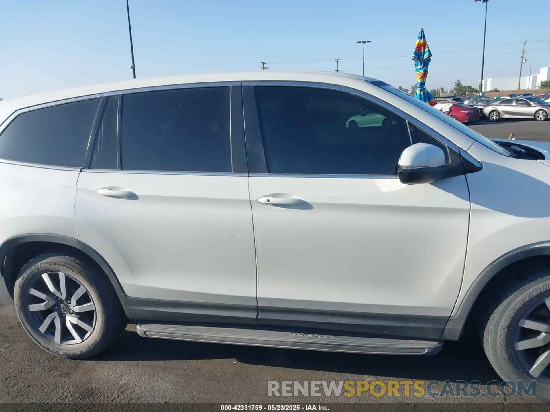 13 Photograph of a damaged car 5FNYF6H39KB036213 HONDA PILOT 2019