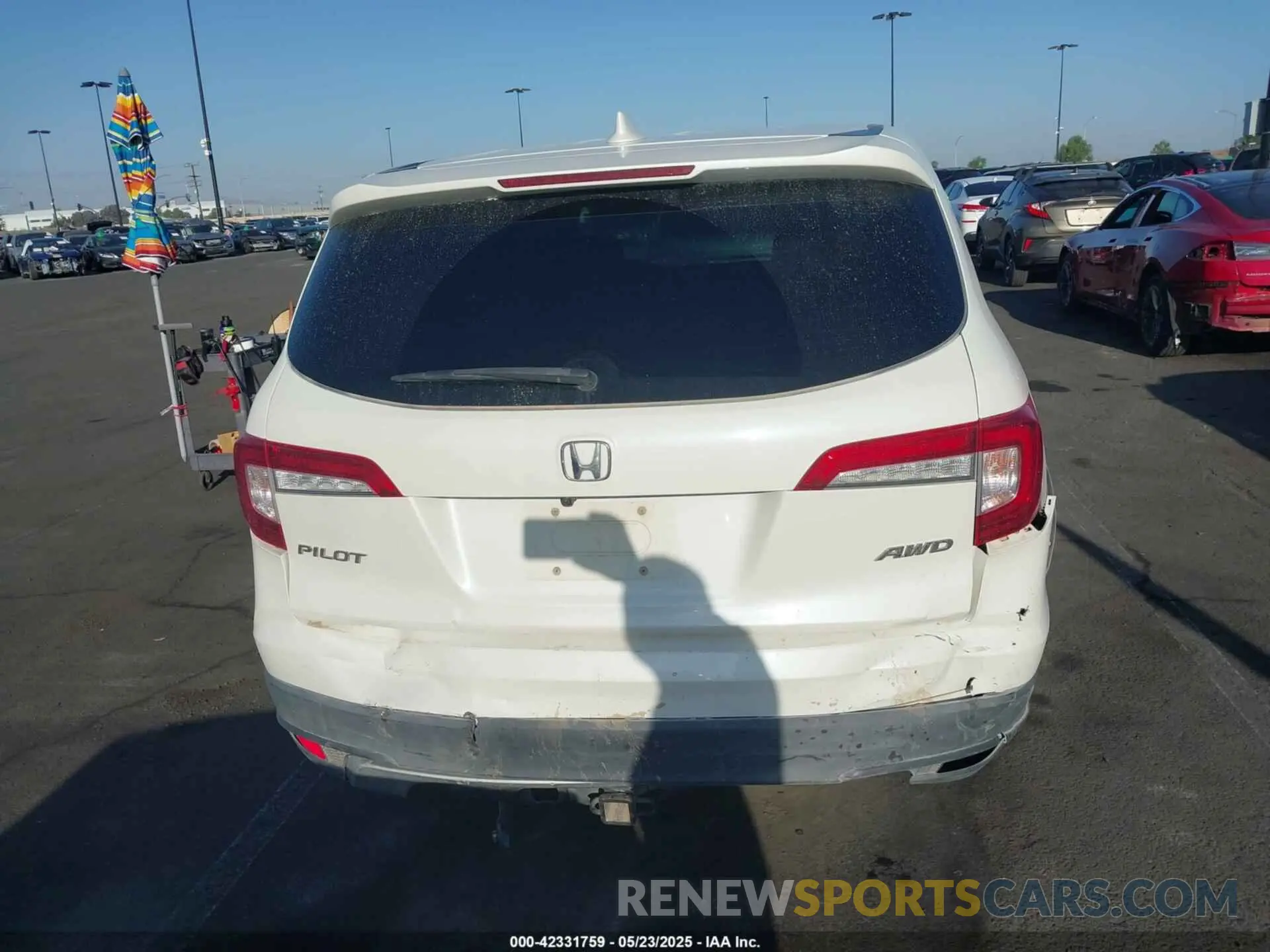 16 Photograph of a damaged car 5FNYF6H39KB036213 HONDA PILOT 2019