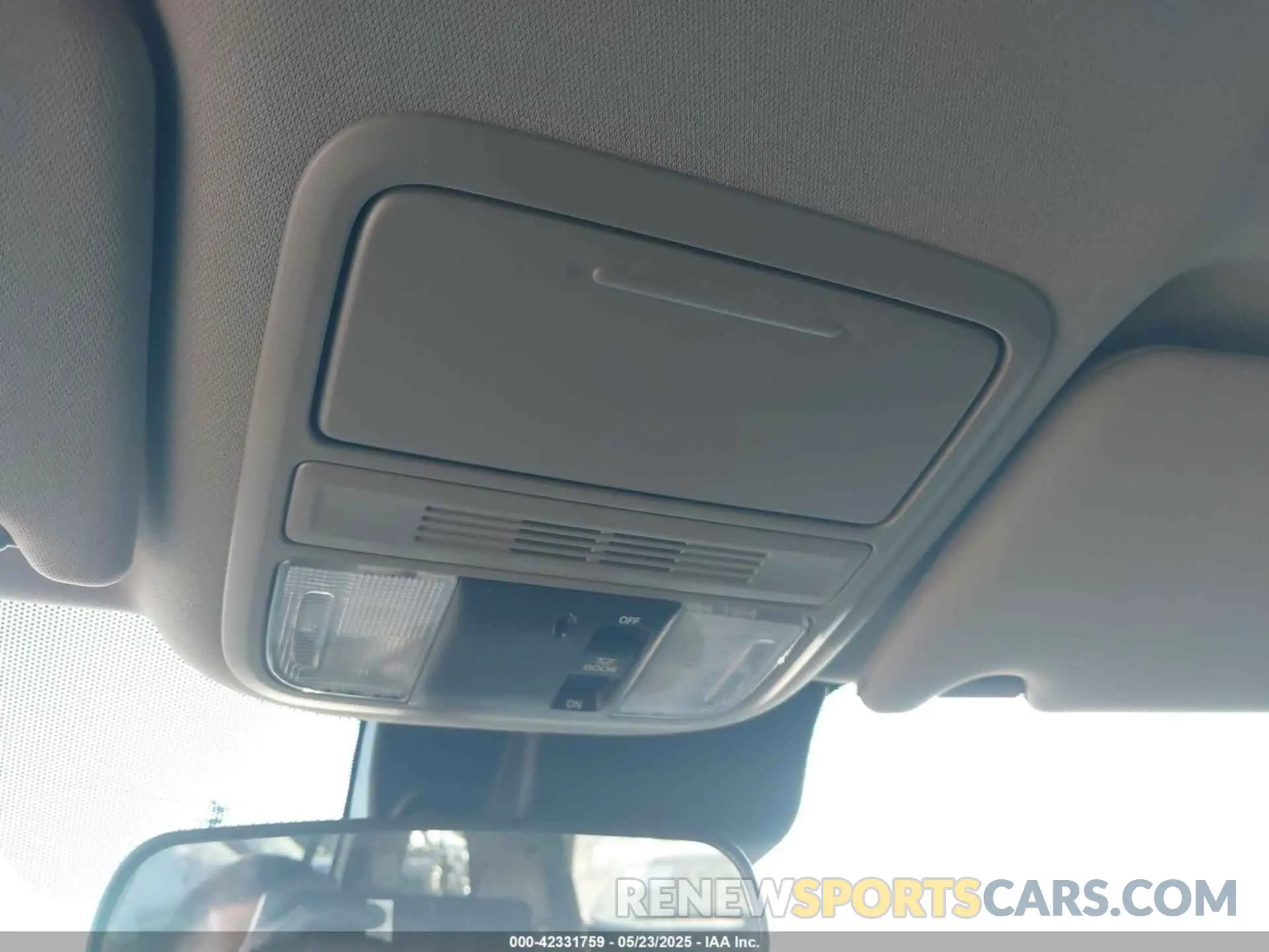 19 Photograph of a damaged car 5FNYF6H39KB036213 HONDA PILOT 2019