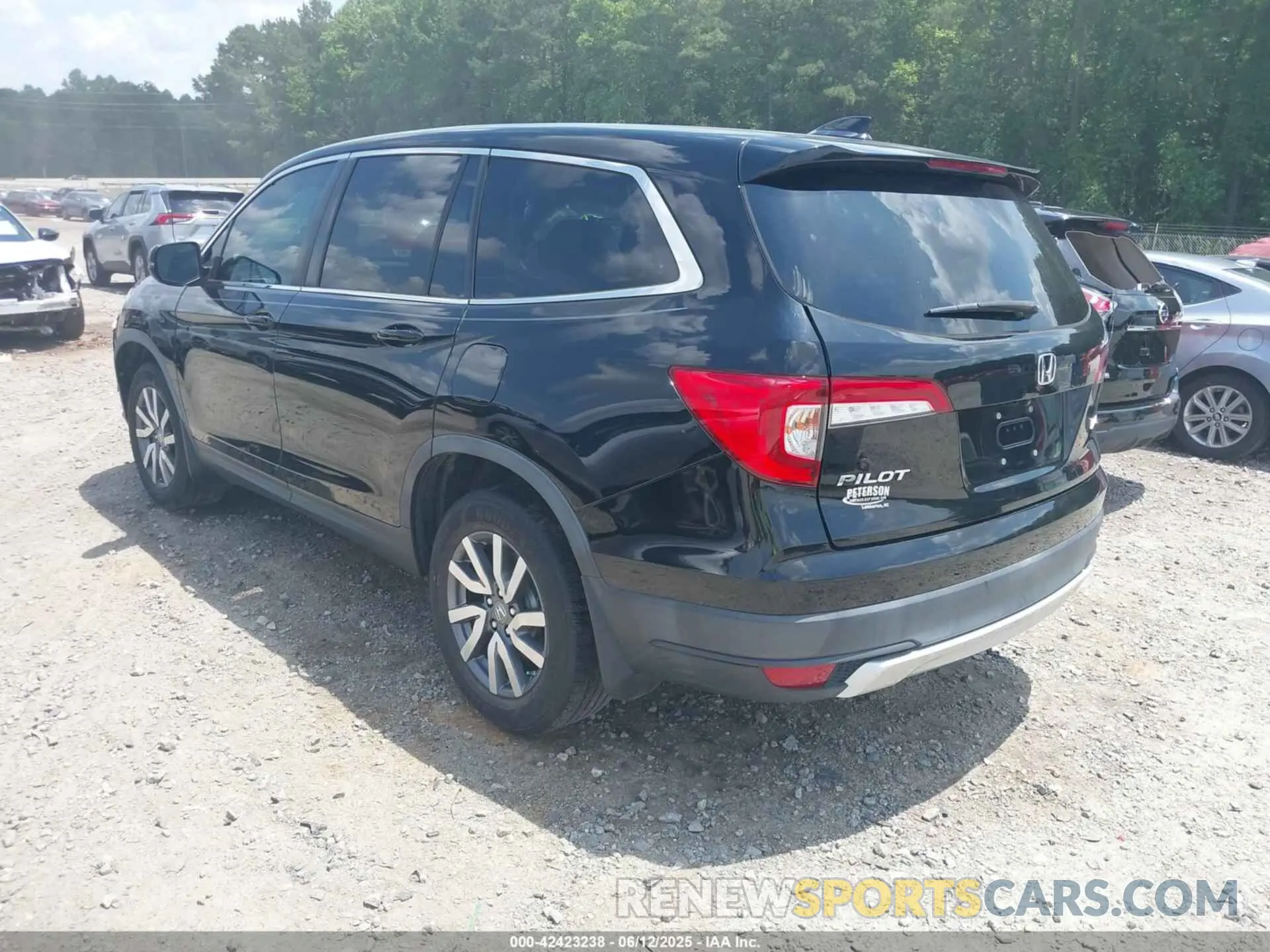 3 Photograph of a damaged car 5FNYF6H3XKB074579 HONDA PILOT 2019