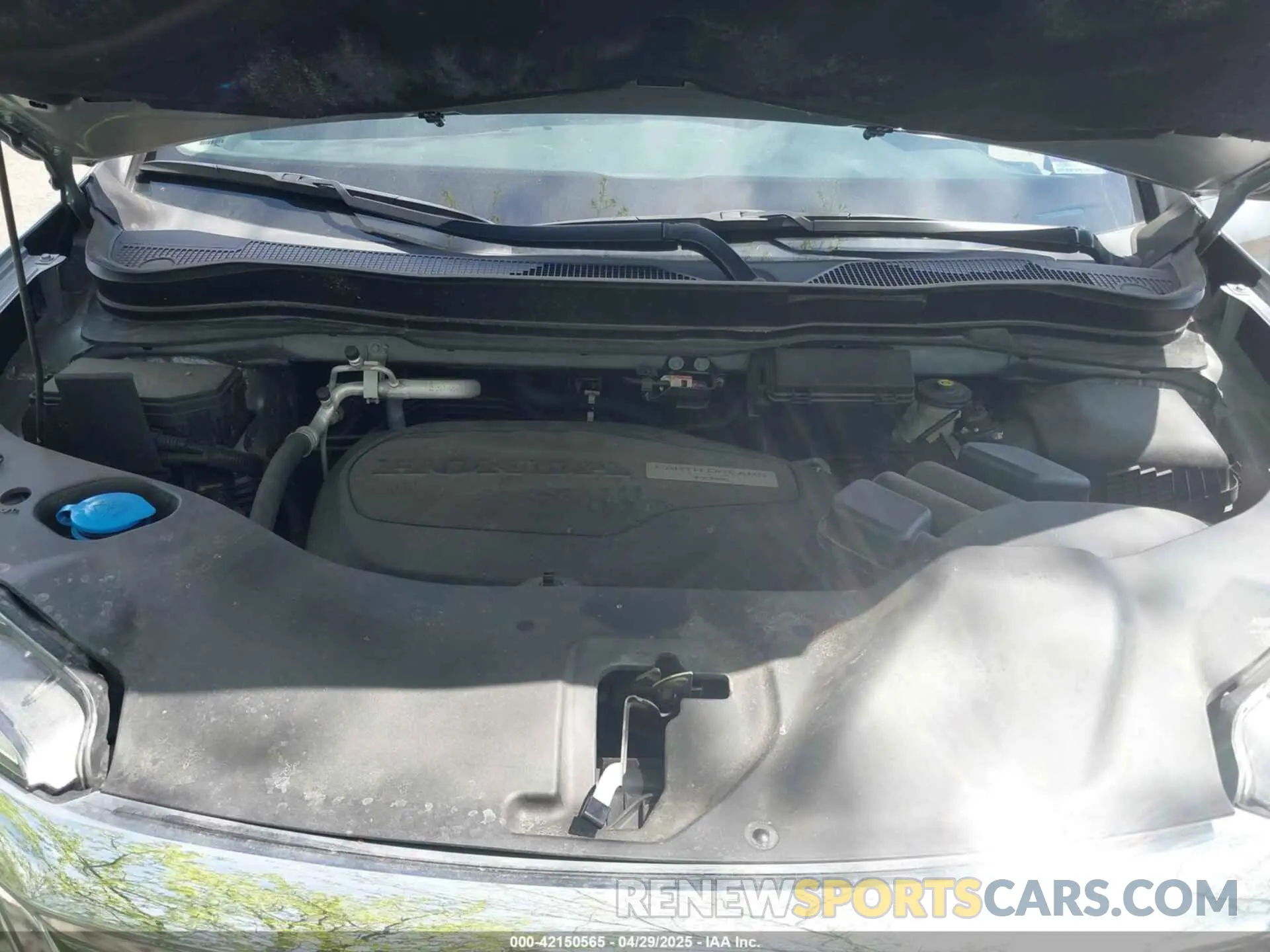 10 Photograph of a damaged car 5FNYF6H3XKB093231 HONDA PILOT 2019