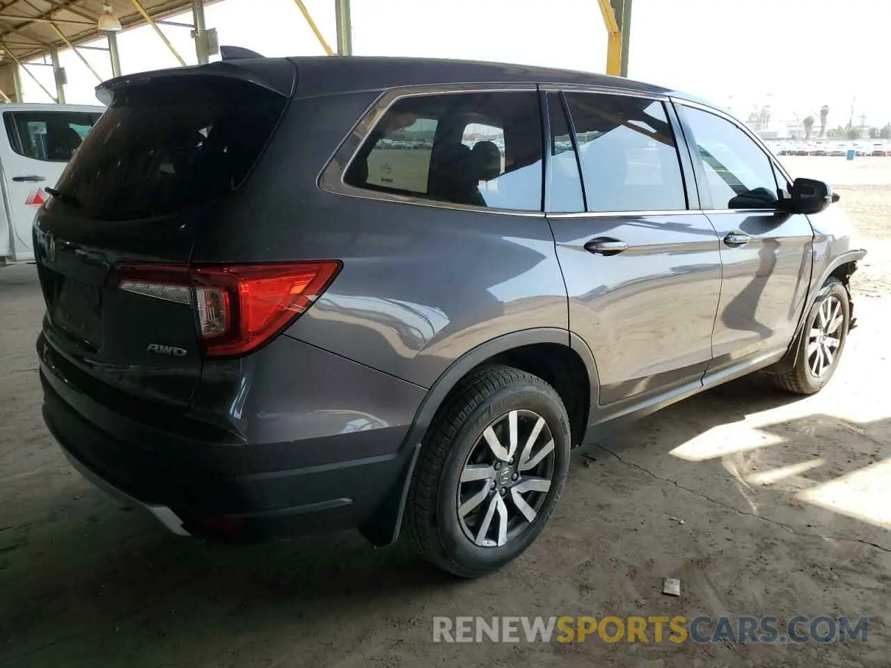 3 Photograph of a damaged car 5FNYF6H50KB058778 HONDA PILOT 2019