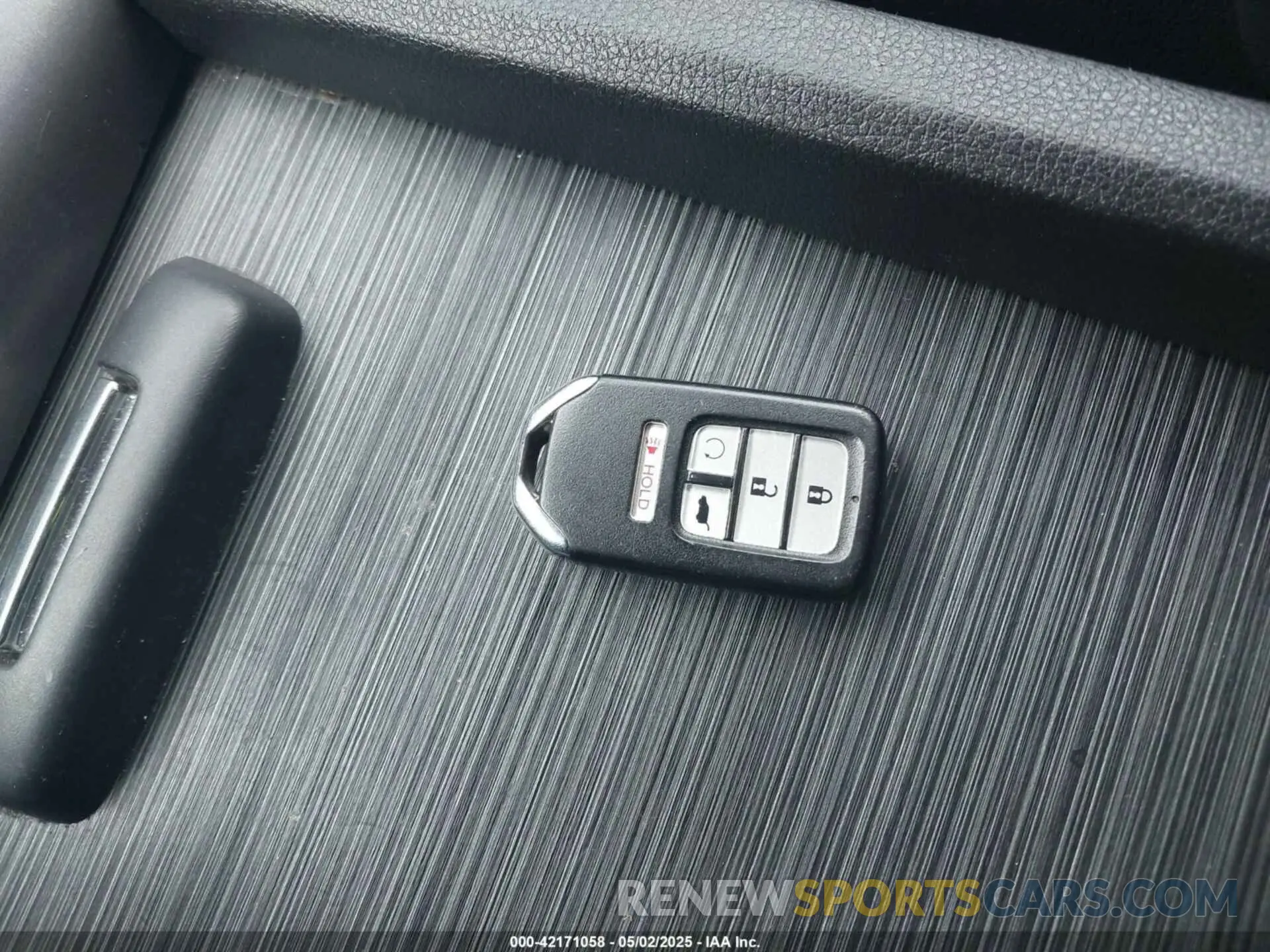 11 Photograph of a damaged car 5FNYF6H50KB098147 HONDA PILOT 2019