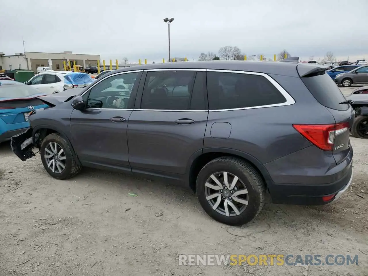 2 Photograph of a damaged car 5FNYF6H51KB003269 HONDA PILOT 2019