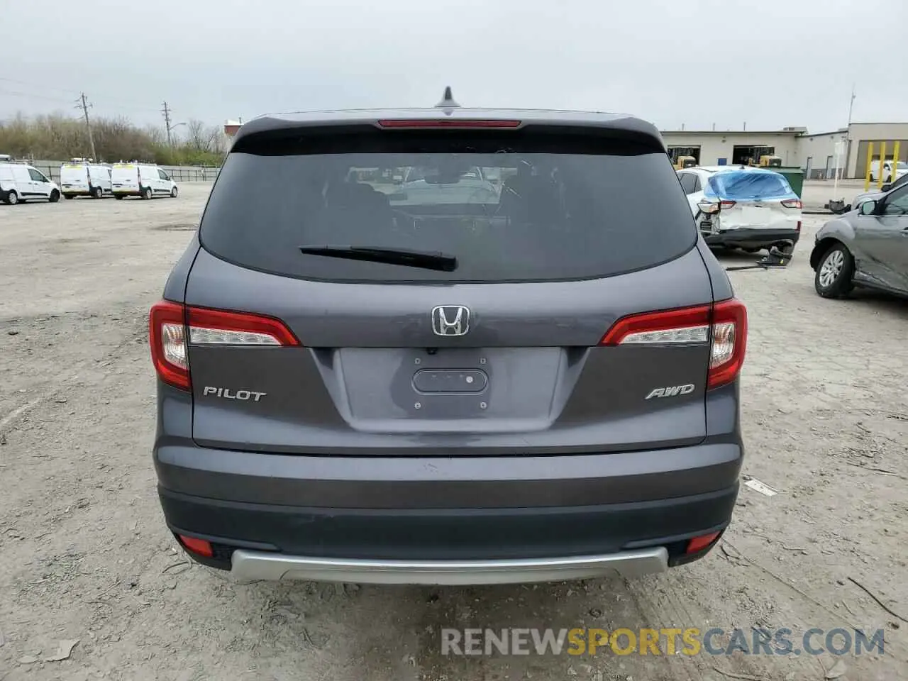 6 Photograph of a damaged car 5FNYF6H51KB003269 HONDA PILOT 2019