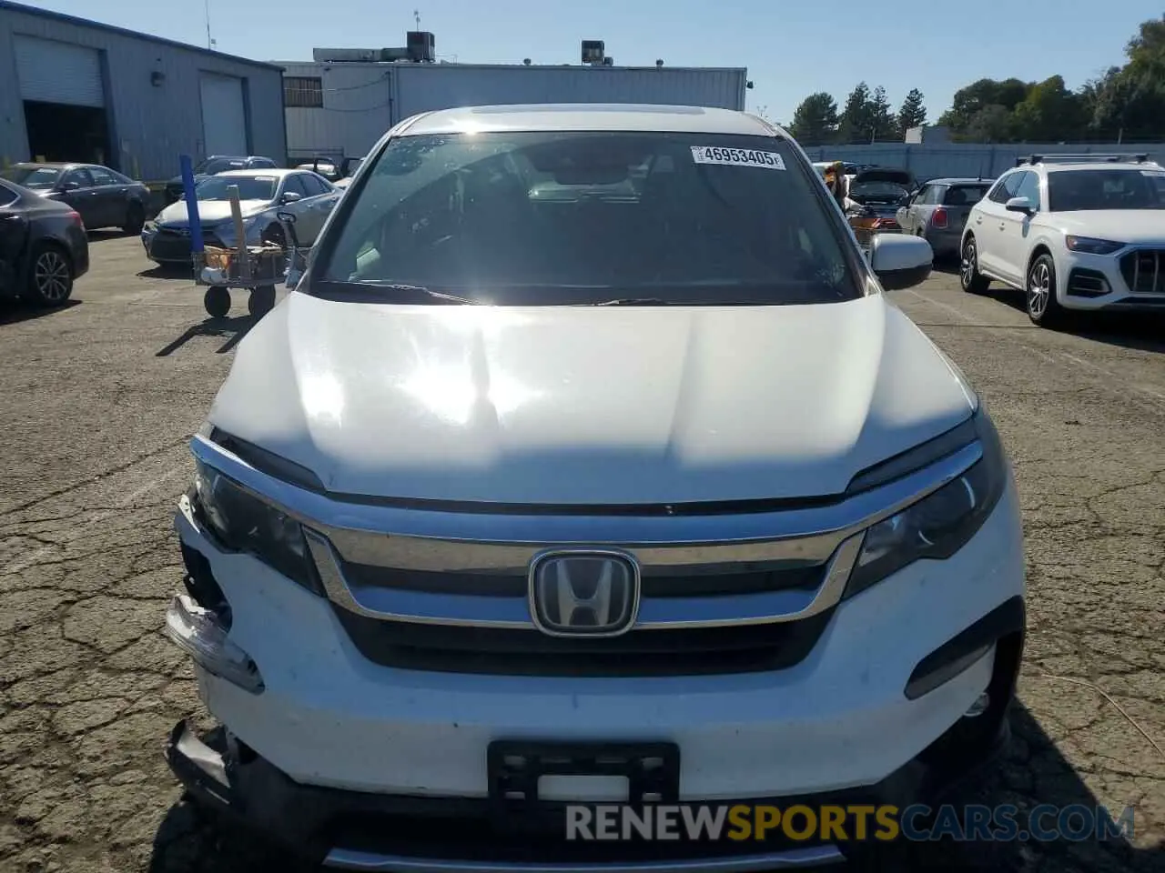 5 Photograph of a damaged car 5FNYF6H51KB056361 HONDA PILOT 2019
