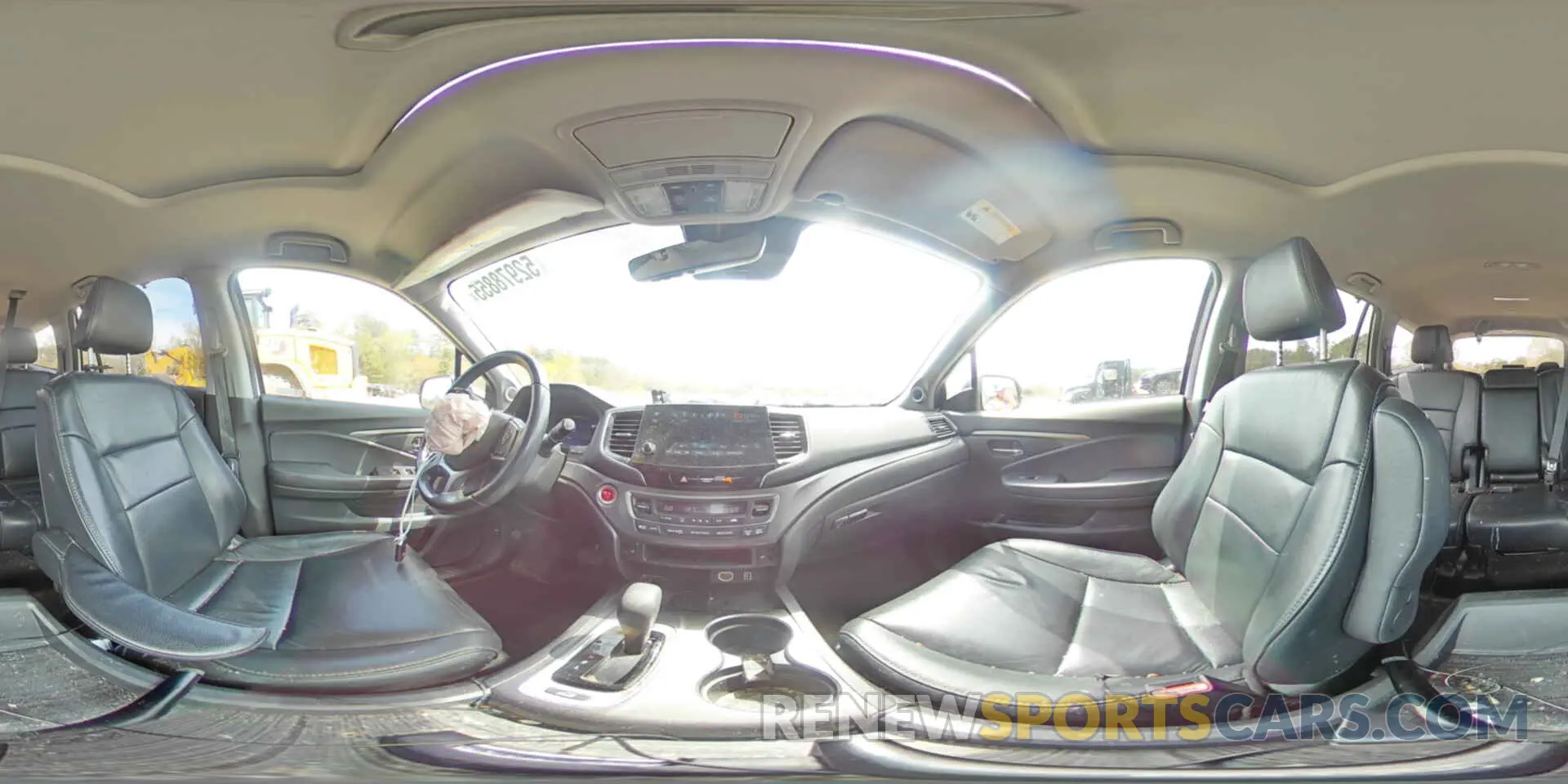 14 Photograph of a damaged car 5FNYF6H52KB002244 HONDA PILOT 2019