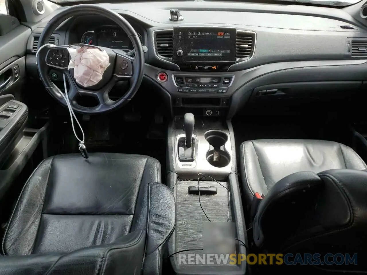 8 Photograph of a damaged car 5FNYF6H52KB002244 HONDA PILOT 2019