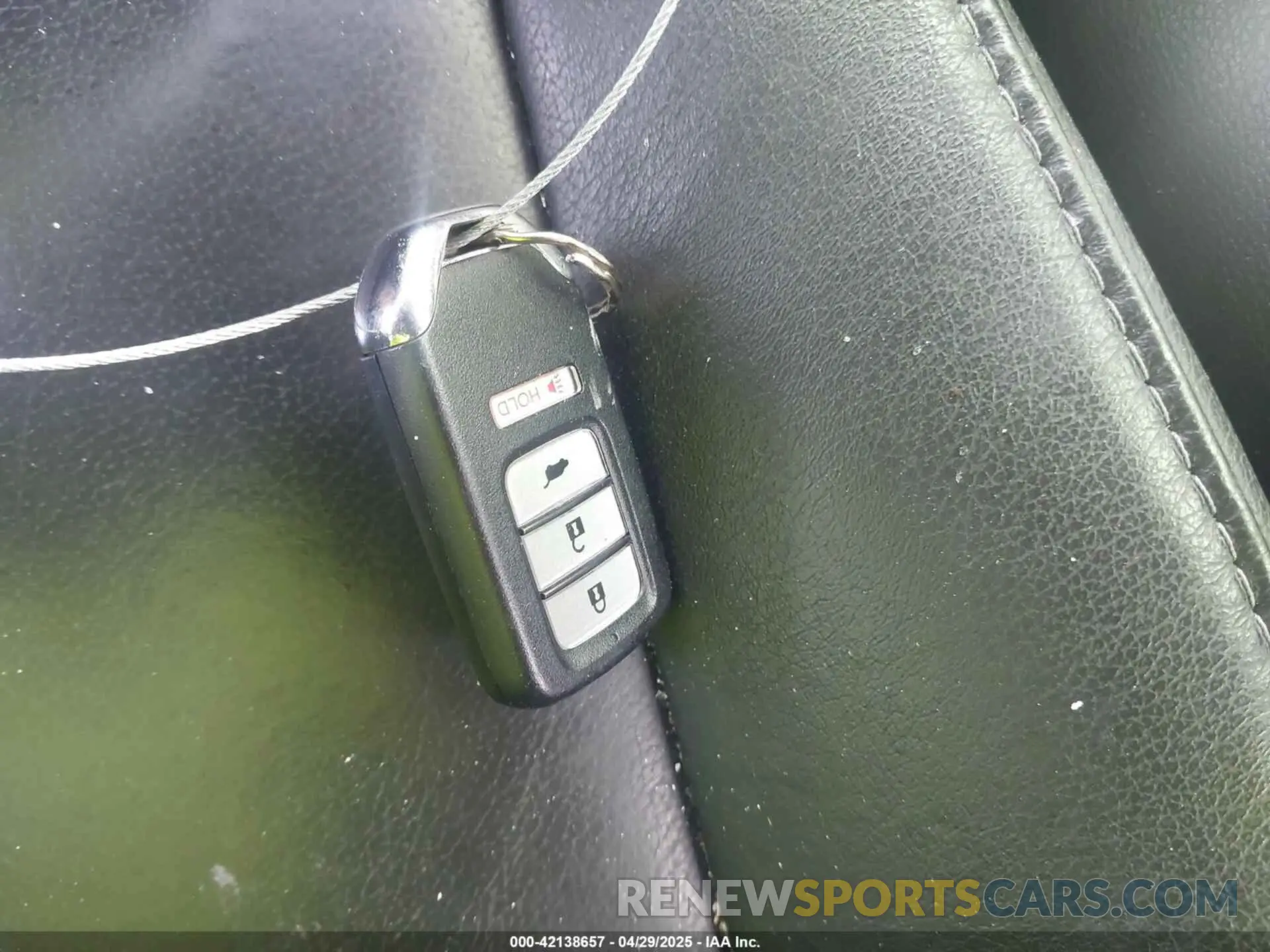 11 Photograph of a damaged car 5FNYF6H52KB088655 HONDA PILOT 2019
