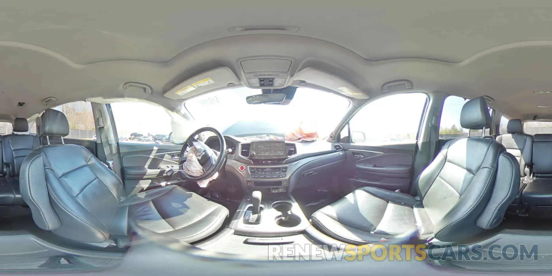 14 Photograph of a damaged car 5FNYF6H52KB098151 HONDA PILOT 2019