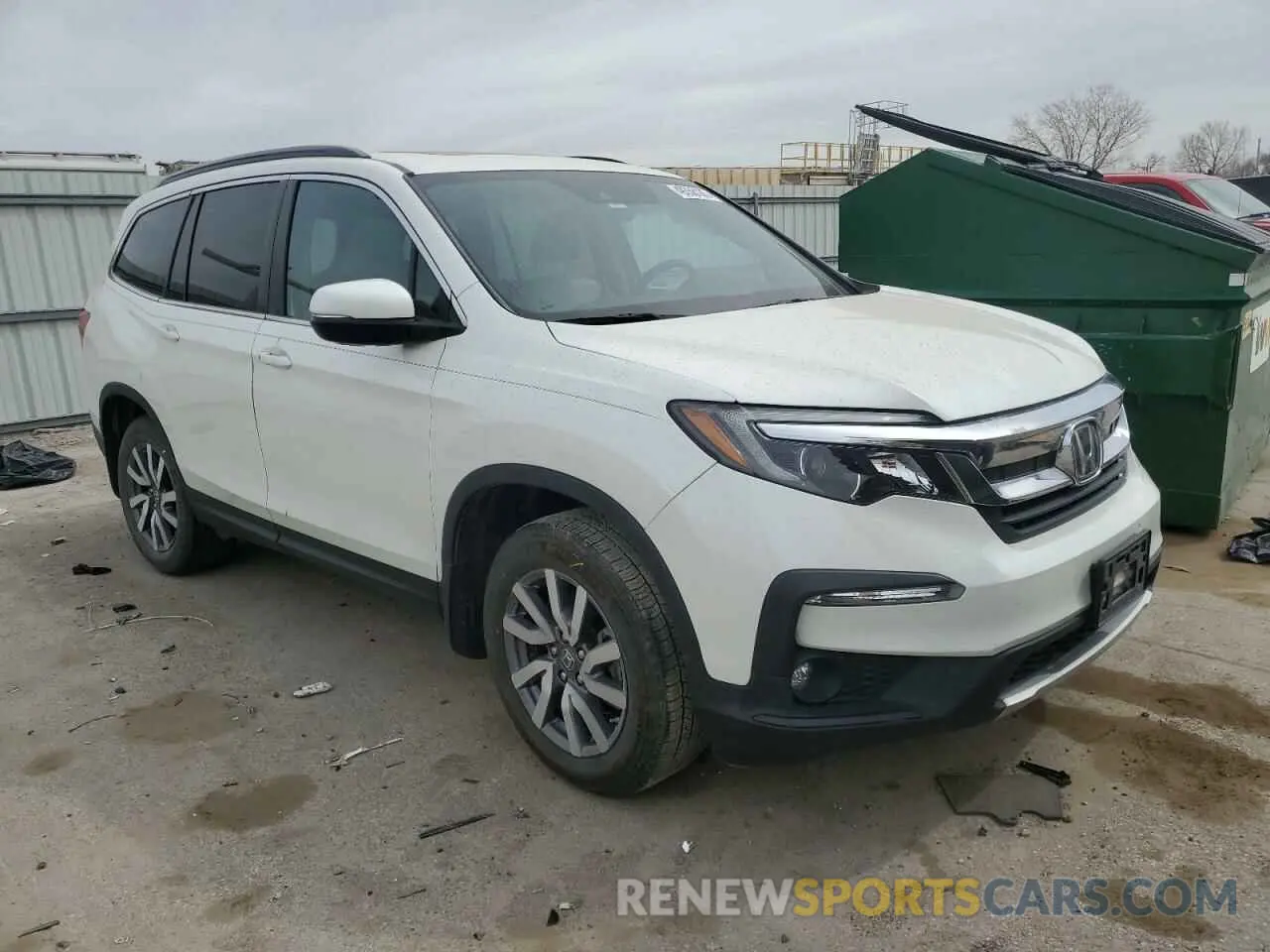 4 Photograph of a damaged car 5FNYF6H53KB078992 HONDA PILOT 2019