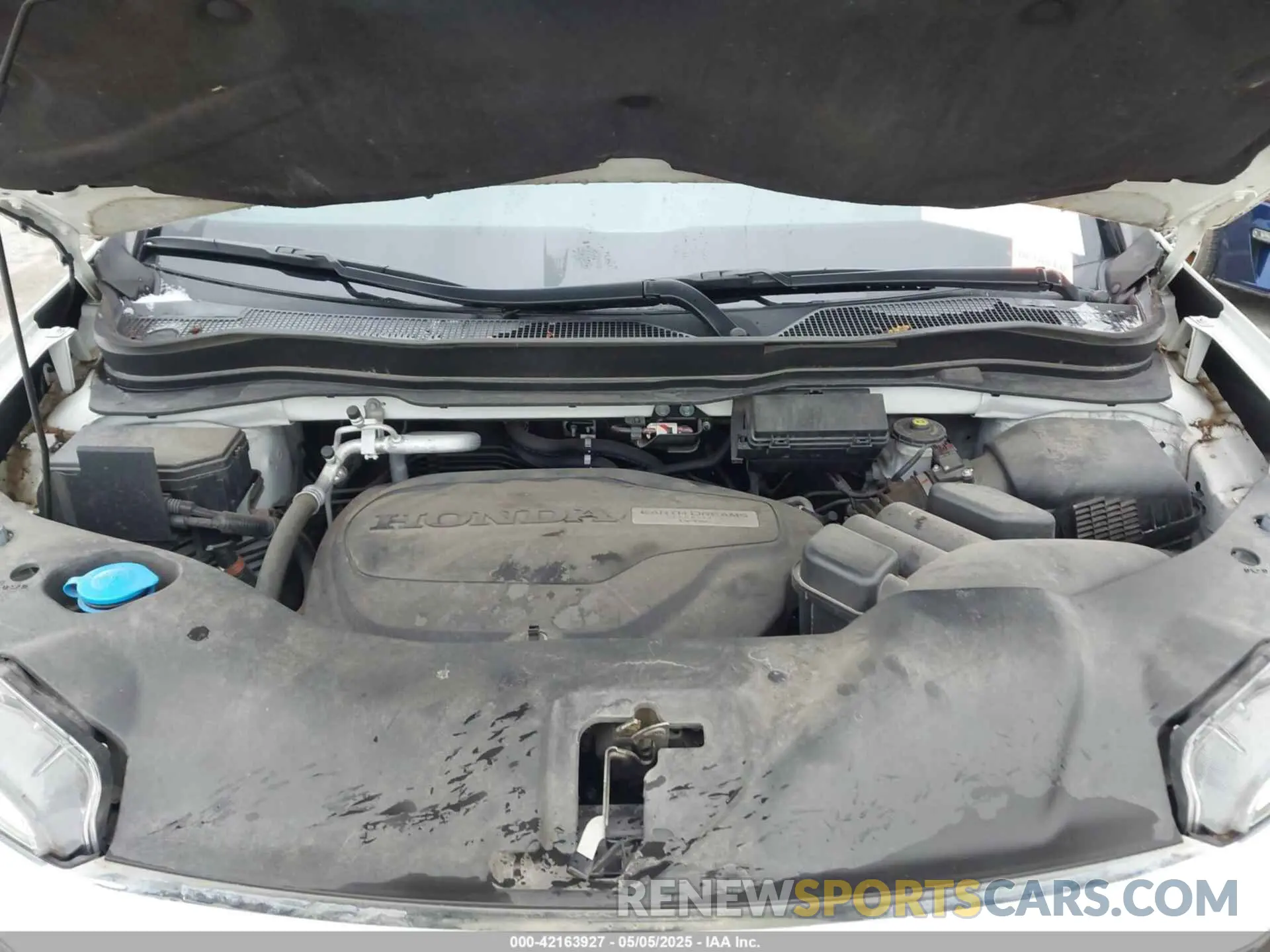 10 Photograph of a damaged car 5FNYF6H54KB054278 HONDA PILOT 2019