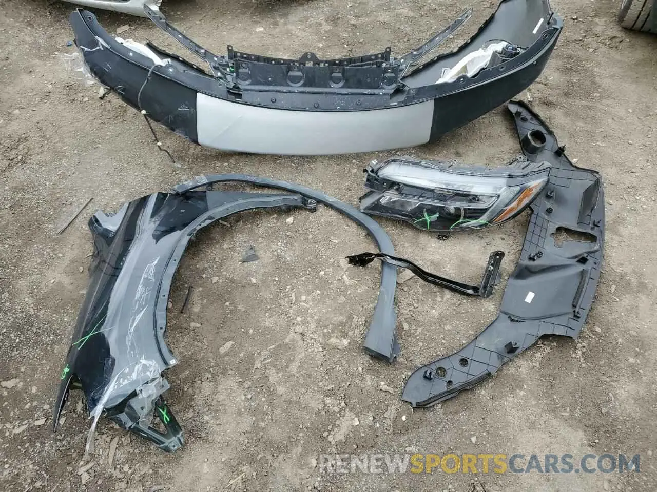 13 Photograph of a damaged car 5FNYF6H55KB018938 HONDA PILOT 2019