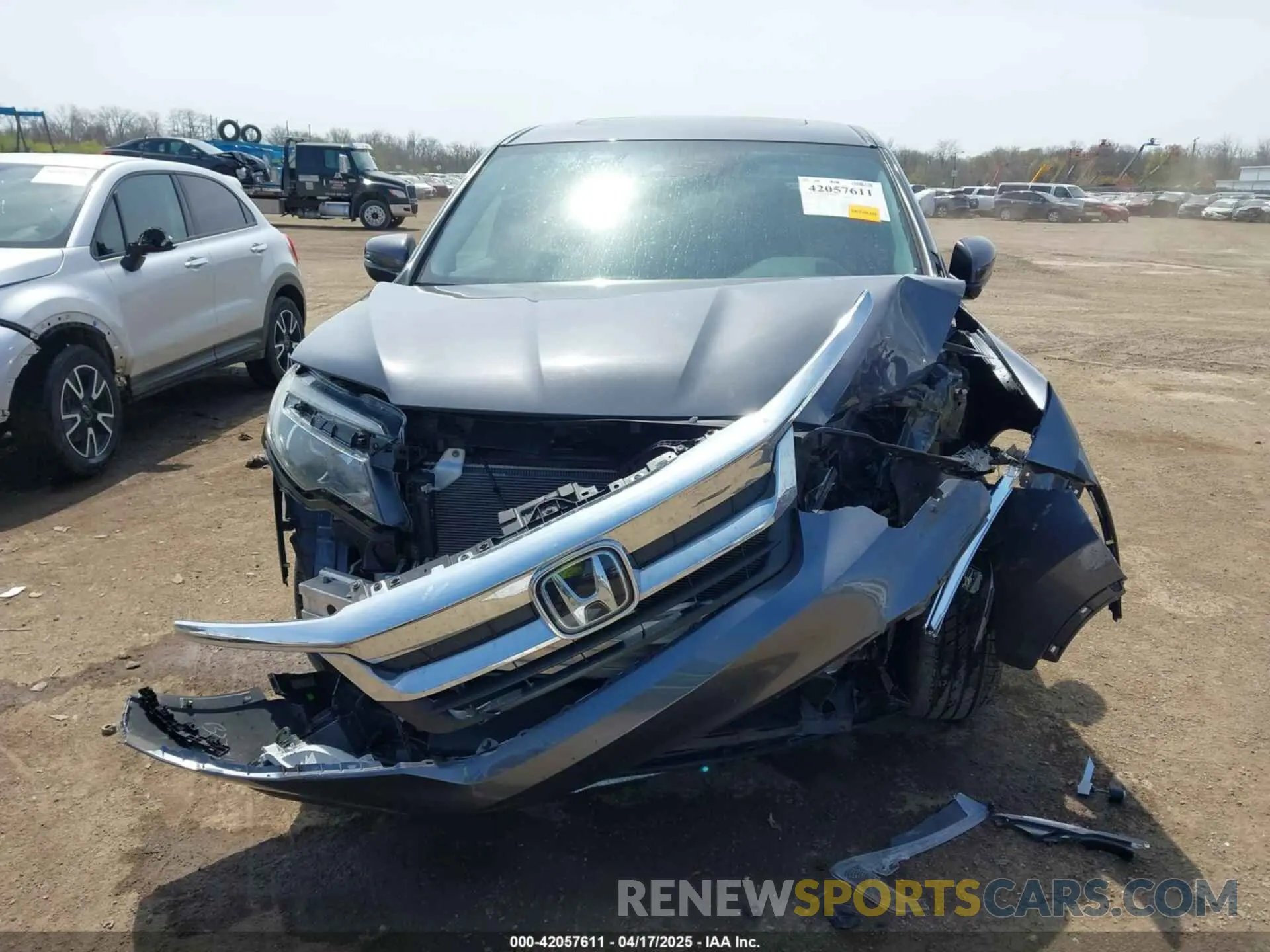 12 Photograph of a damaged car 5FNYF6H55KB082929 HONDA PILOT 2019