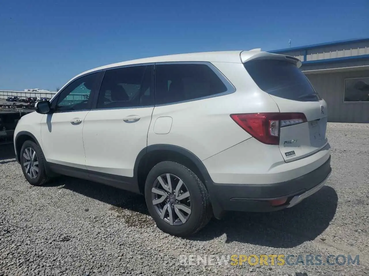 2 Photograph of a damaged car 5FNYF6H56KB058459 HONDA PILOT 2019