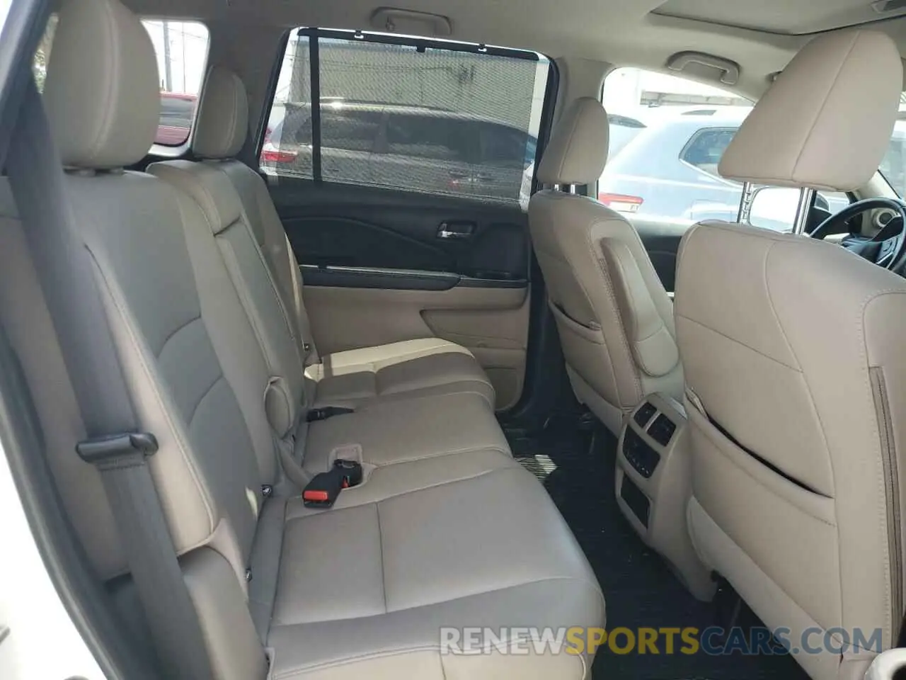 11 Photograph of a damaged car 5FNYF6H56KB068232 HONDA PILOT 2019