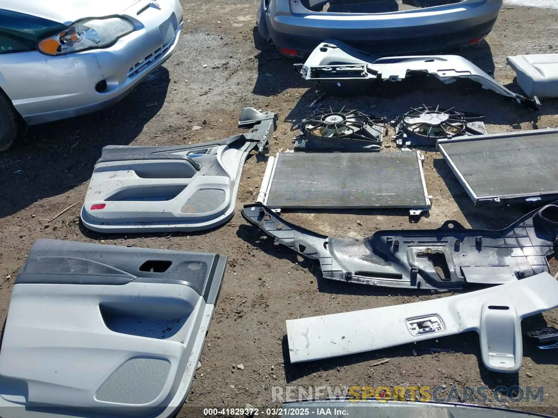 21 Photograph of a damaged car 5FNYF6H56KB091932 HONDA PILOT 2019