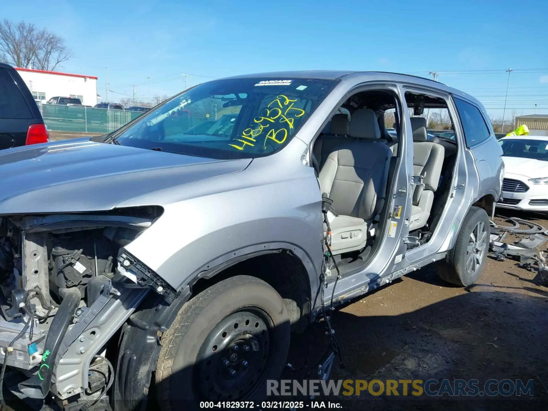 6 Photograph of a damaged car 5FNYF6H56KB091932 HONDA PILOT 2019