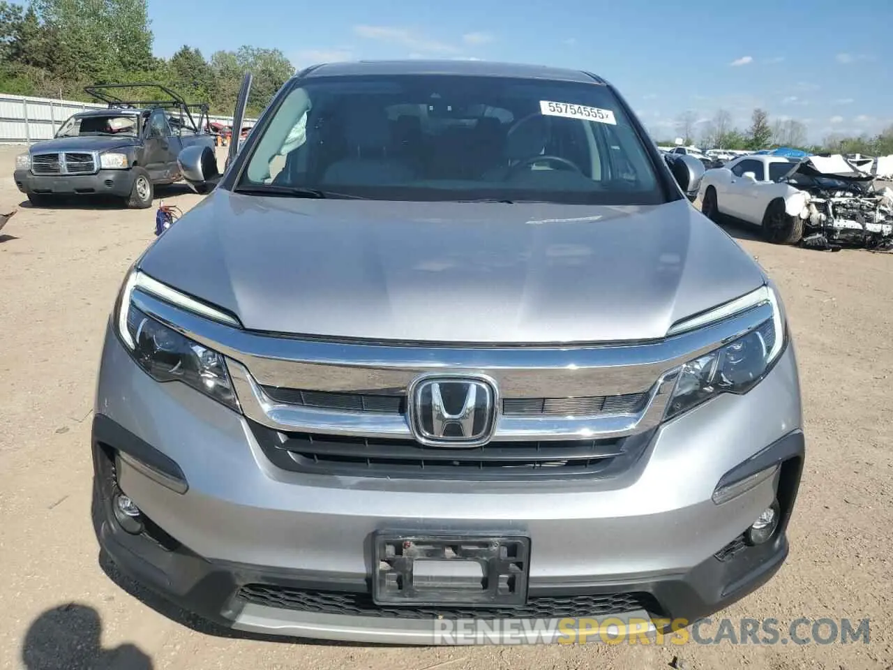 5 Photograph of a damaged car 5FNYF6H56KB097889 HONDA PILOT 2019