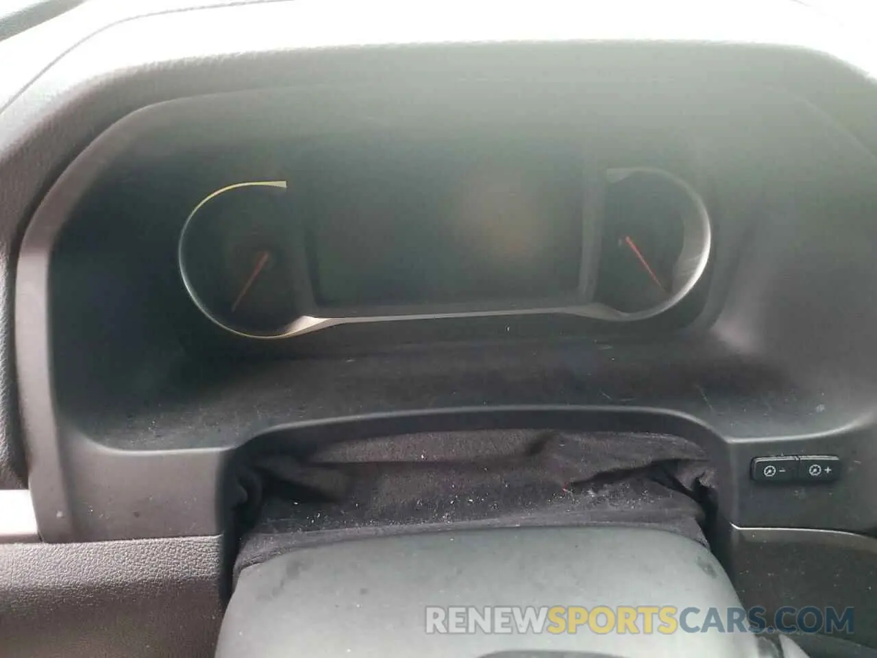 9 Photograph of a damaged car 5FNYF6H57KB045915 HONDA PILOT 2019
