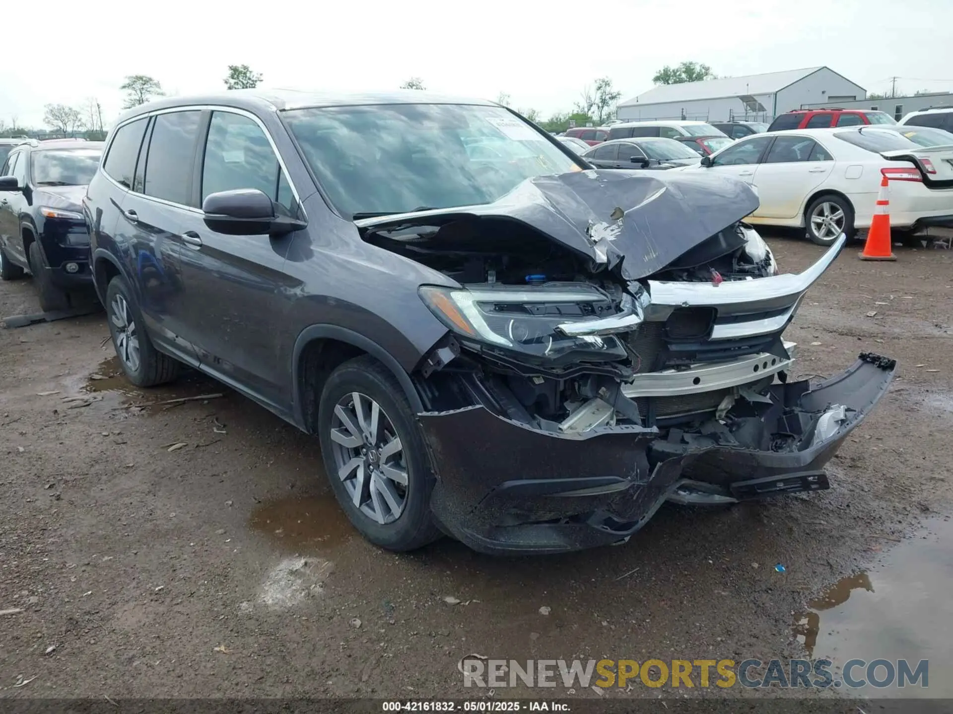 1 Photograph of a damaged car 5FNYF6H57KB053786 HONDA PILOT 2019