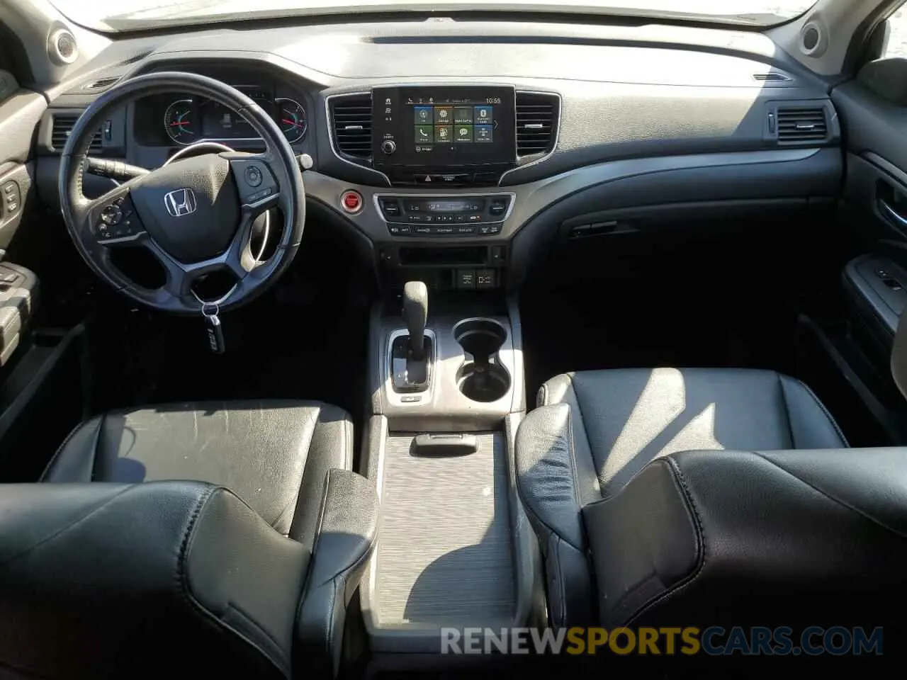 8 Photograph of a damaged car 5FNYF6H58KB070533 HONDA PILOT 2019