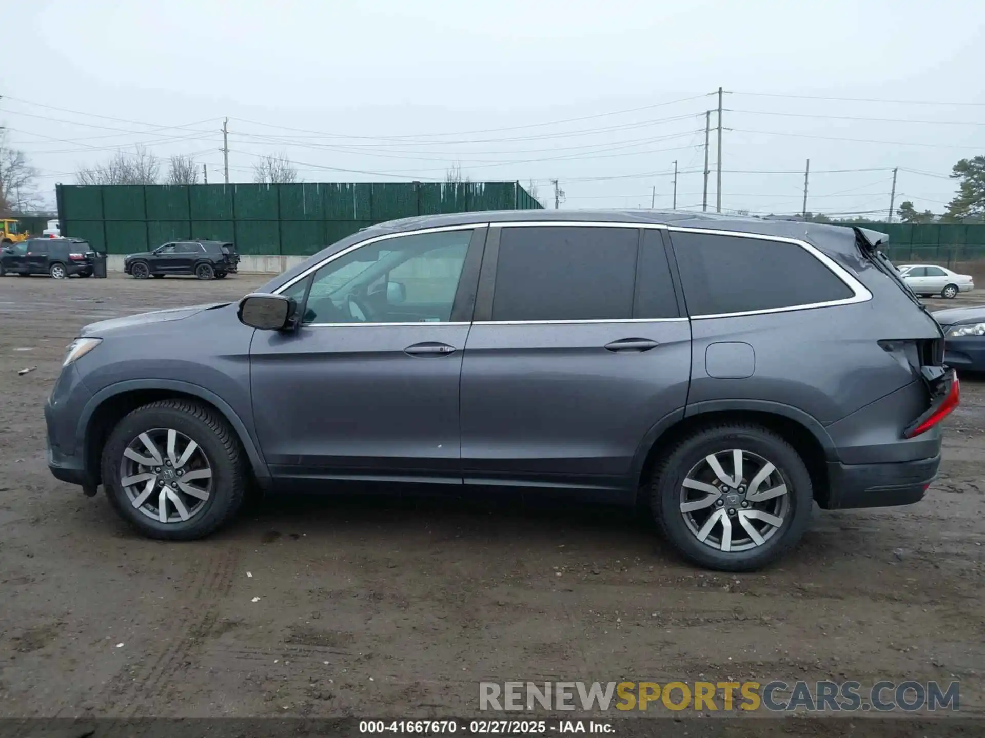 14 Photograph of a damaged car 5FNYF6H59KB059914 HONDA PILOT 2019