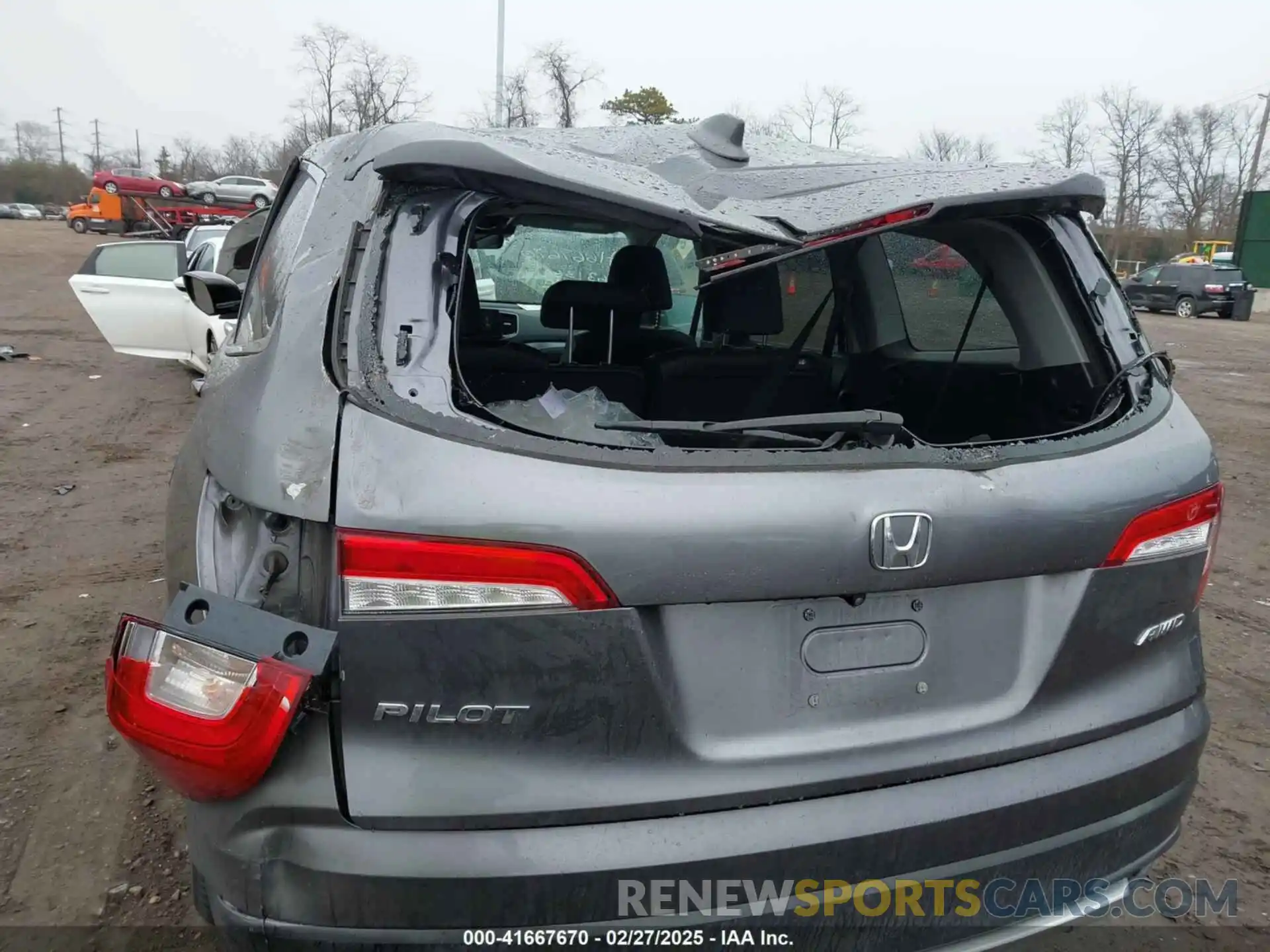 6 Photograph of a damaged car 5FNYF6H59KB059914 HONDA PILOT 2019