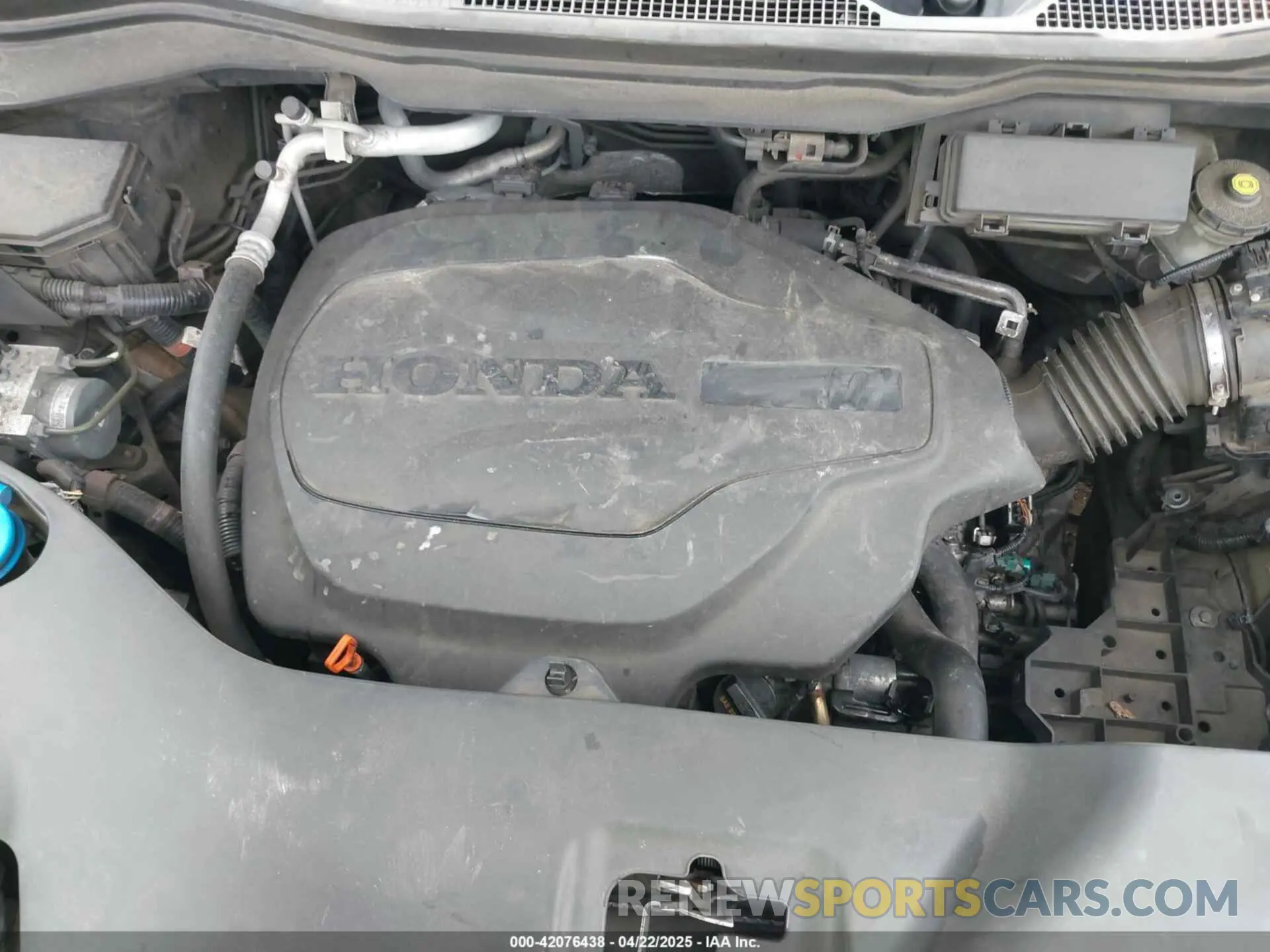 10 Photograph of a damaged car 5FNYF6H5XKB011208 HONDA PILOT 2019