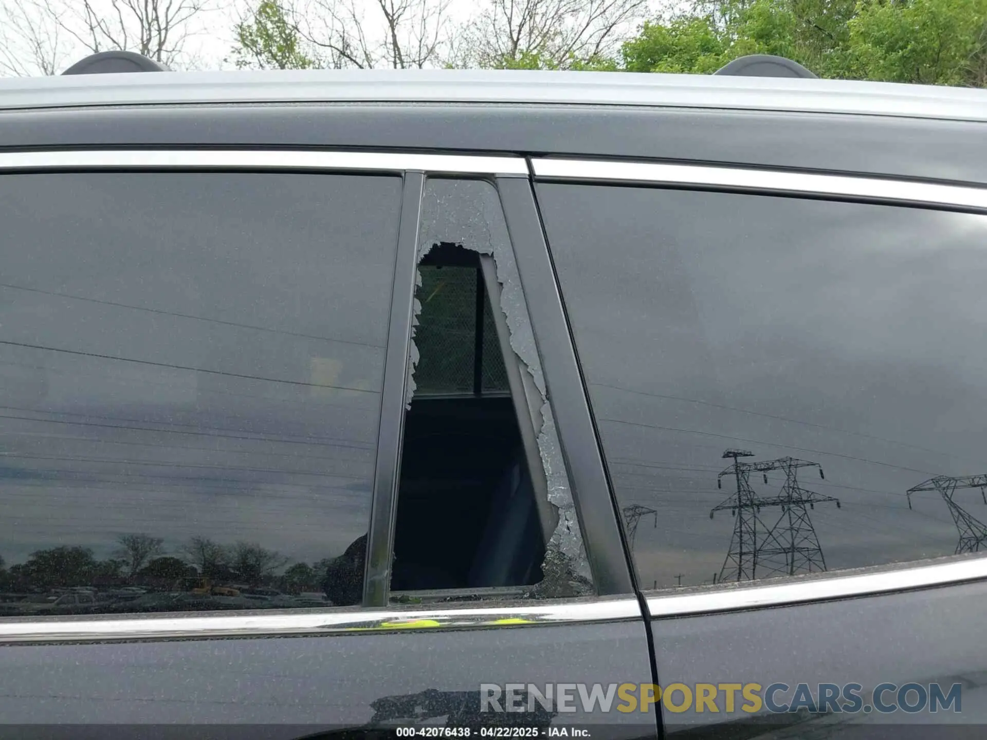 6 Photograph of a damaged car 5FNYF6H5XKB011208 HONDA PILOT 2019
